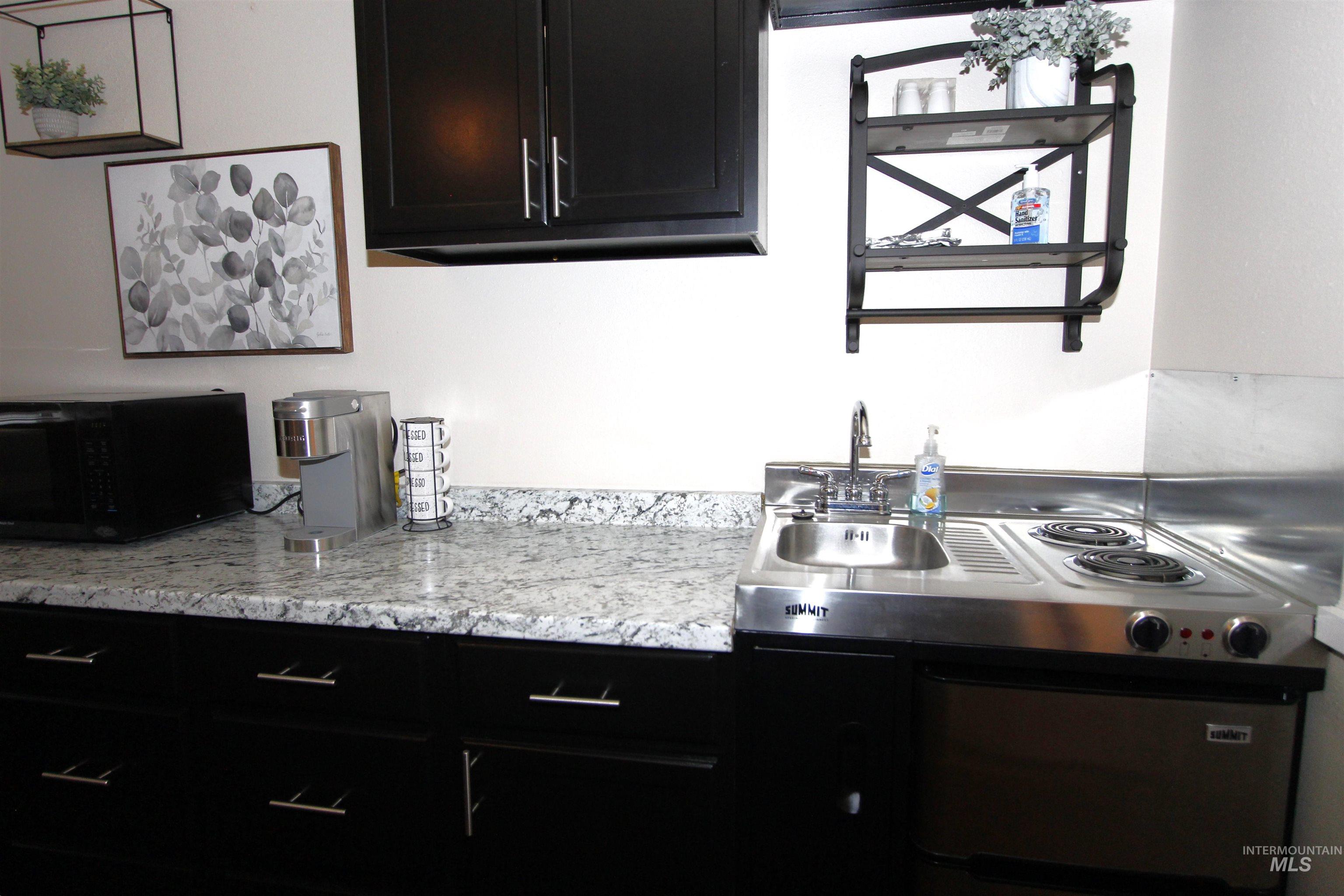 90 2nd Street, Asotin, Washington 99402, Residential Income For Sale, Price $399,000, 98948809