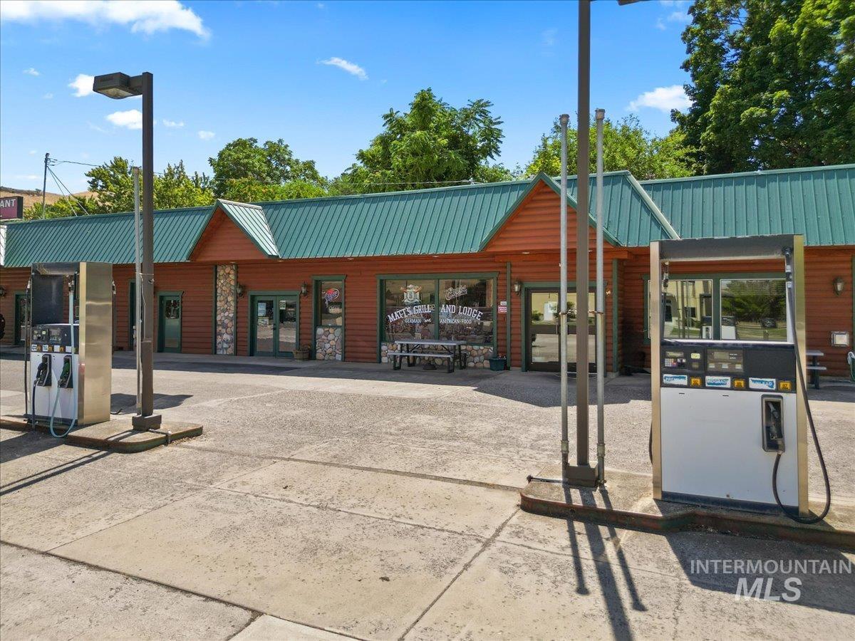 90 2nd Street, Asotin, Washington 99402, Residential Income For Sale, Price $399,000, 98948809