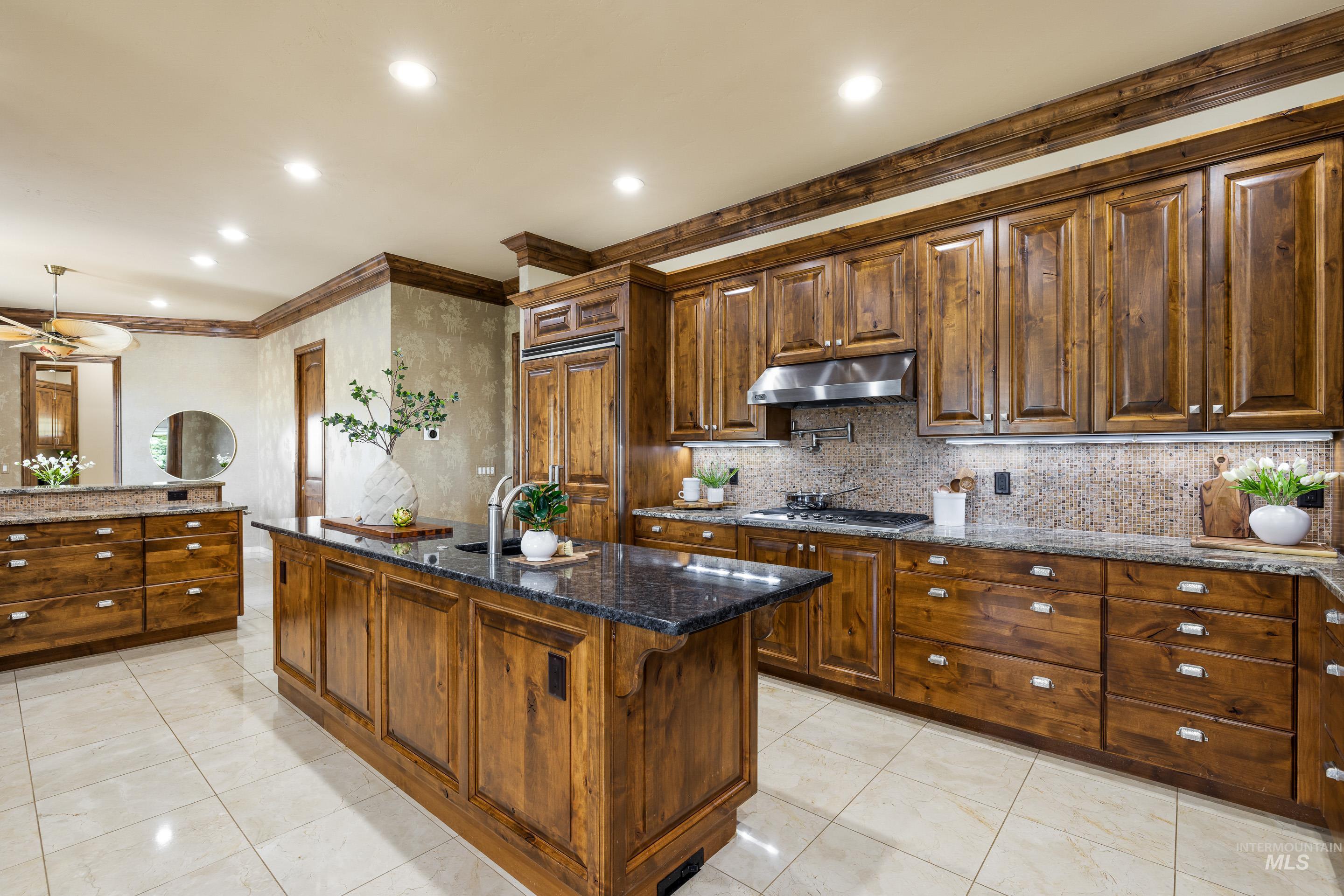 6329 E Wildhorse Ln, Boise, Idaho 83712, 4 Bedrooms, 5 Bathrooms, Residential For Sale, Price $2,799,900, 98948816