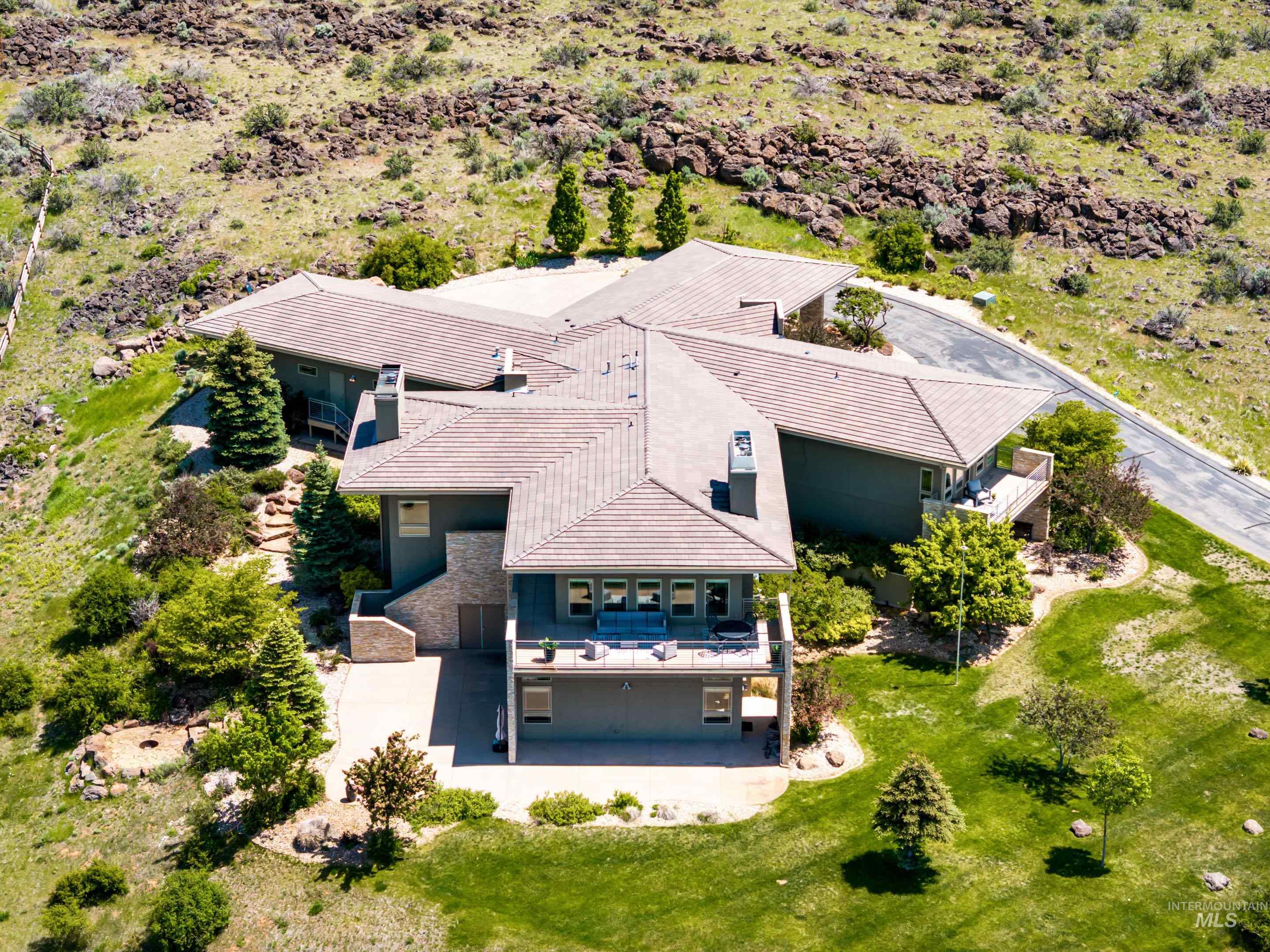 6329 E Wildhorse Ln, Boise, Idaho 83712, 4 Bedrooms, 5 Bathrooms, Residential For Sale, Price $2,799,900, 98948816