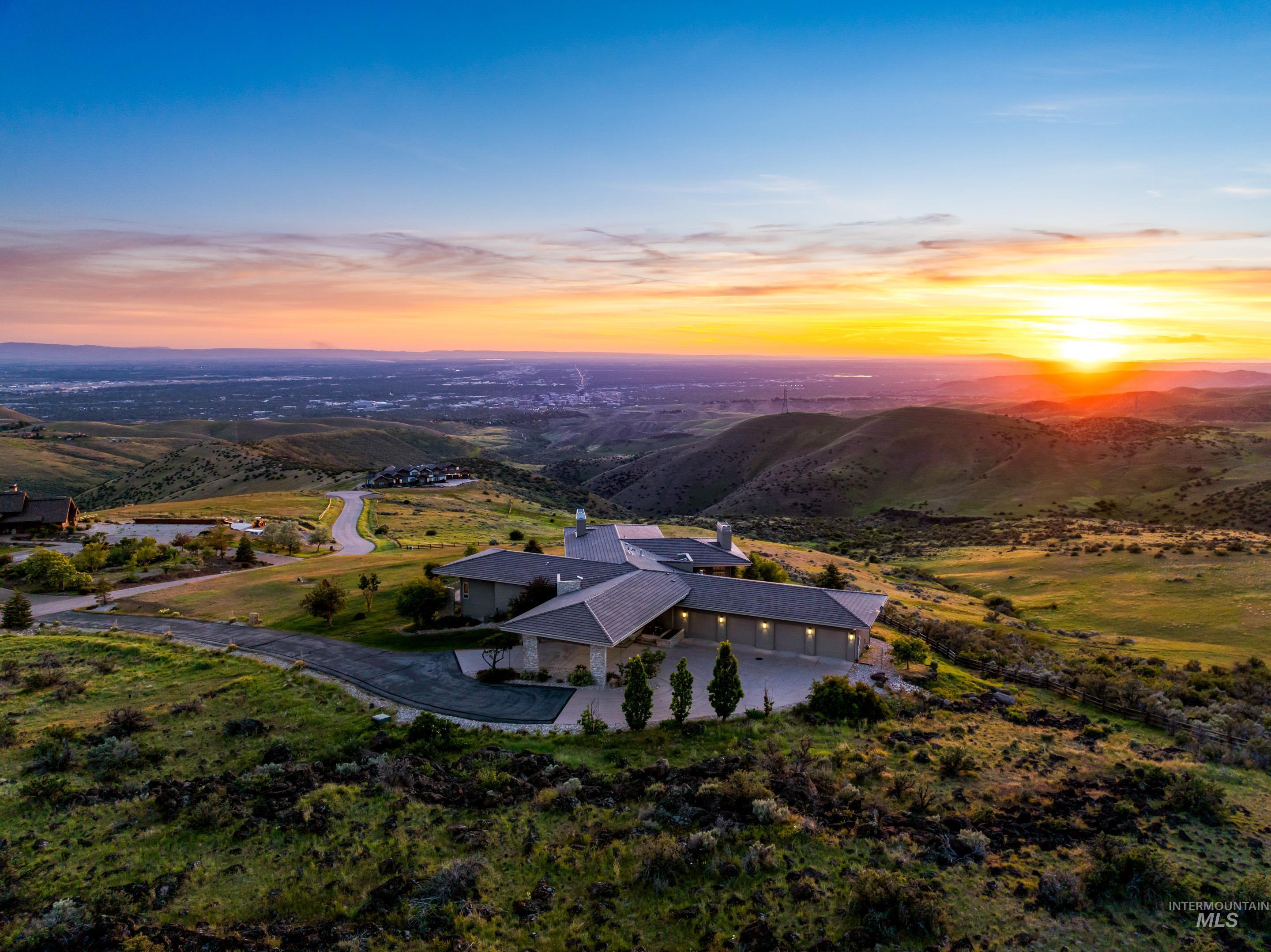 6329 E Wildhorse Ln, Boise, Idaho 83712, 4 Bedrooms, 5 Bathrooms, Residential For Sale, Price $2,799,900, 98948816
