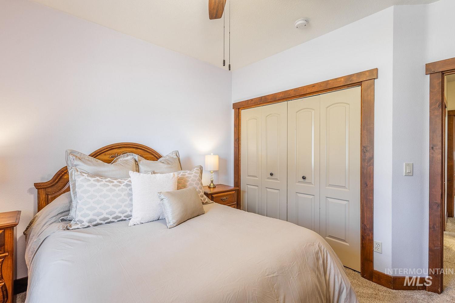 296 N Clearpoint Way, Eagle, Idaho 83616, 5 Bedrooms, 3.5 Bathrooms, Residential For Sale, Price $999,999, 98948833