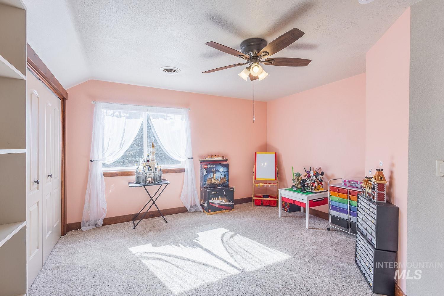 296 N Clearpoint Way, Eagle, Idaho 83616, 5 Bedrooms, 3.5 Bathrooms, Residential For Sale, Price $999,999, 98948833