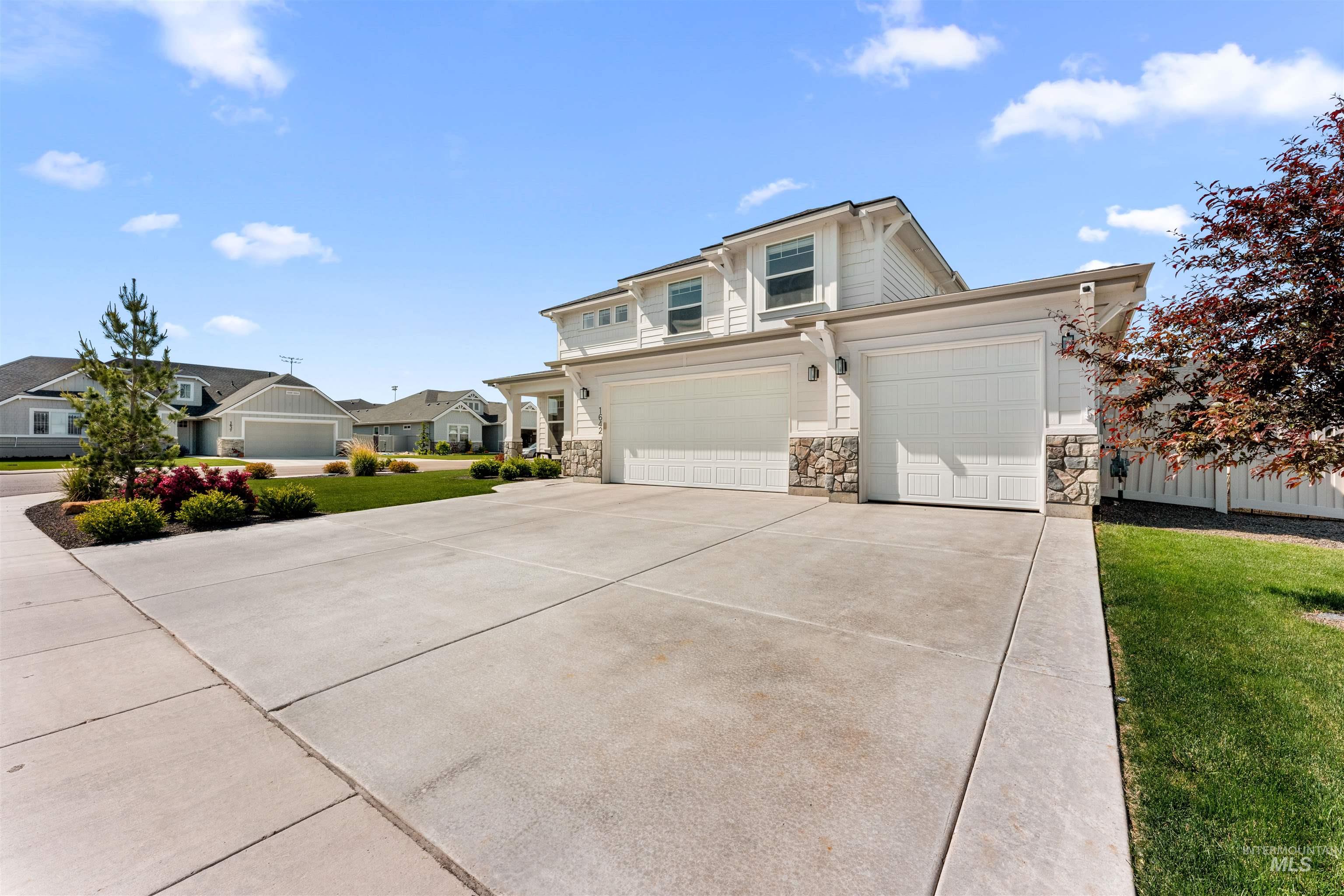 1642 Banff St, Middleton, Idaho 83644, 5 Bedrooms, 2.5 Bathrooms, Residential For Sale, Price $669,000, 98948896