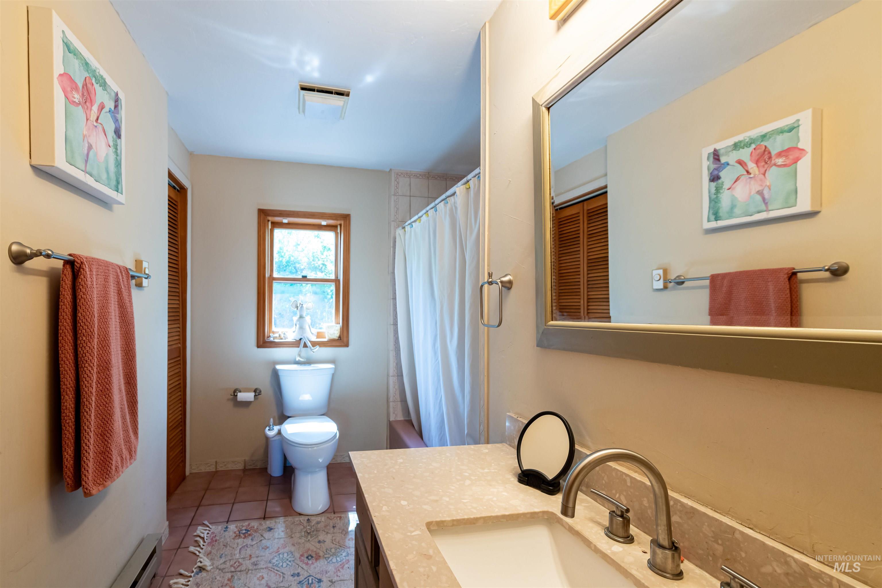 39055 Hilltop Ln, Lewiston, Idaho 83501, 3 Bedrooms, 2 Bathrooms, Residential For Sale, Price $495,000,MLS 98948907