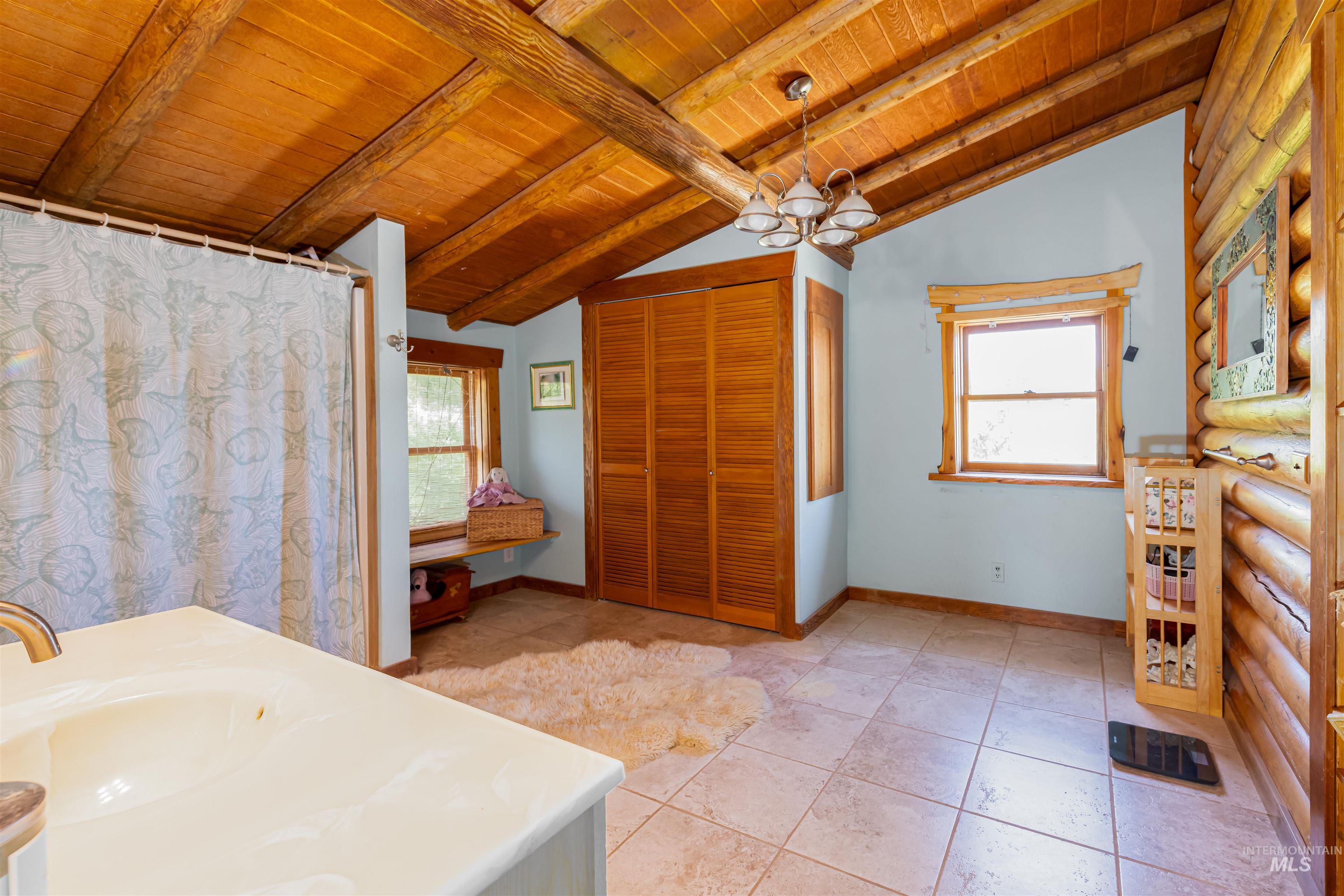 39055 Hilltop Ln, Lewiston, Idaho 83501, 3 Bedrooms, 2 Bathrooms, Residential For Sale, Price $495,000,MLS 98948907