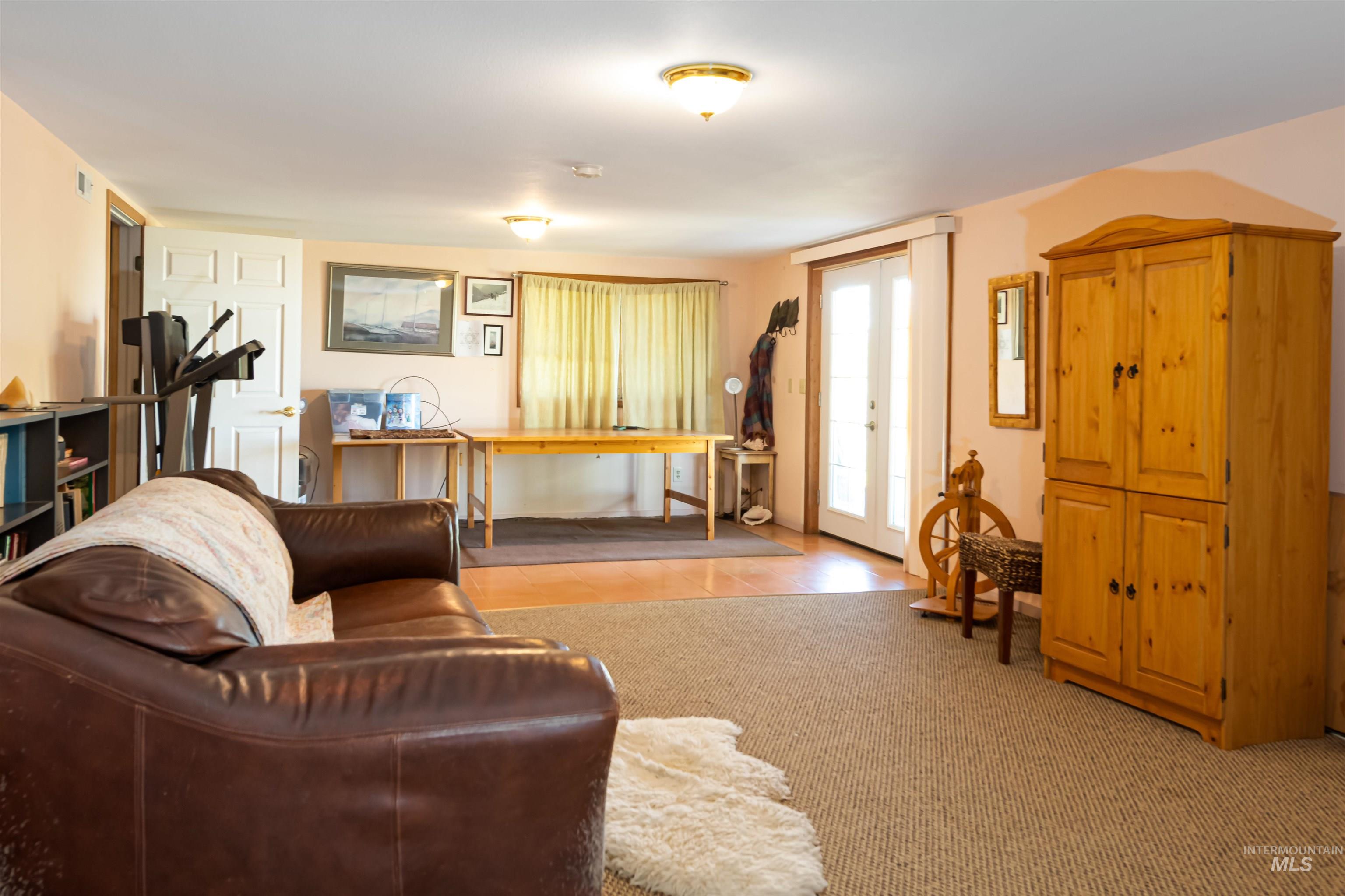 39055 Hilltop Ln, Lewiston, Idaho 83501, 3 Bedrooms, 2 Bathrooms, Residential For Sale, Price $495,000,MLS 98948907