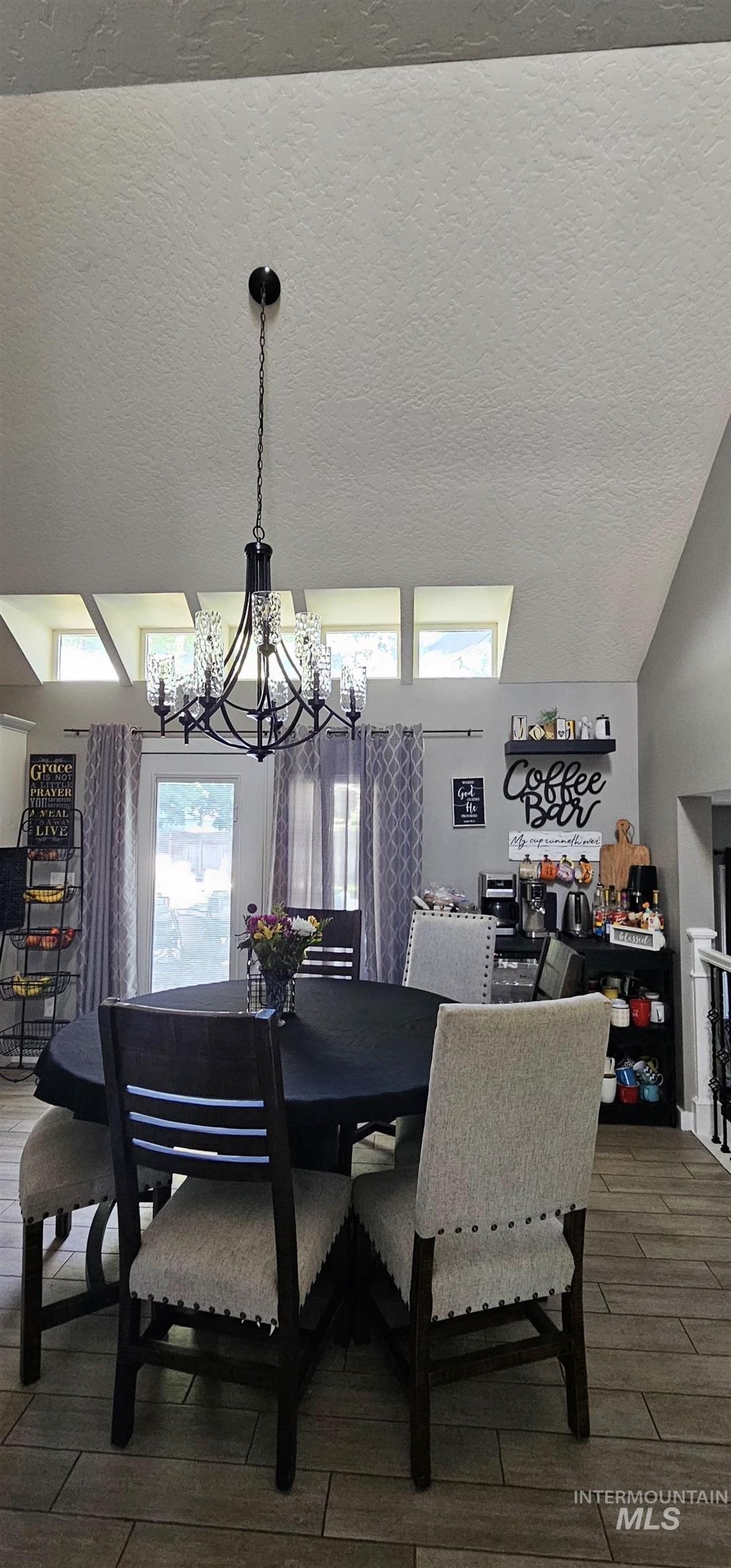 1122 N Roper Pl, Meridian, Idaho 83642, 4 Bedrooms, 3 Bathrooms, Residential For Sale, Price $699,000, 98949034