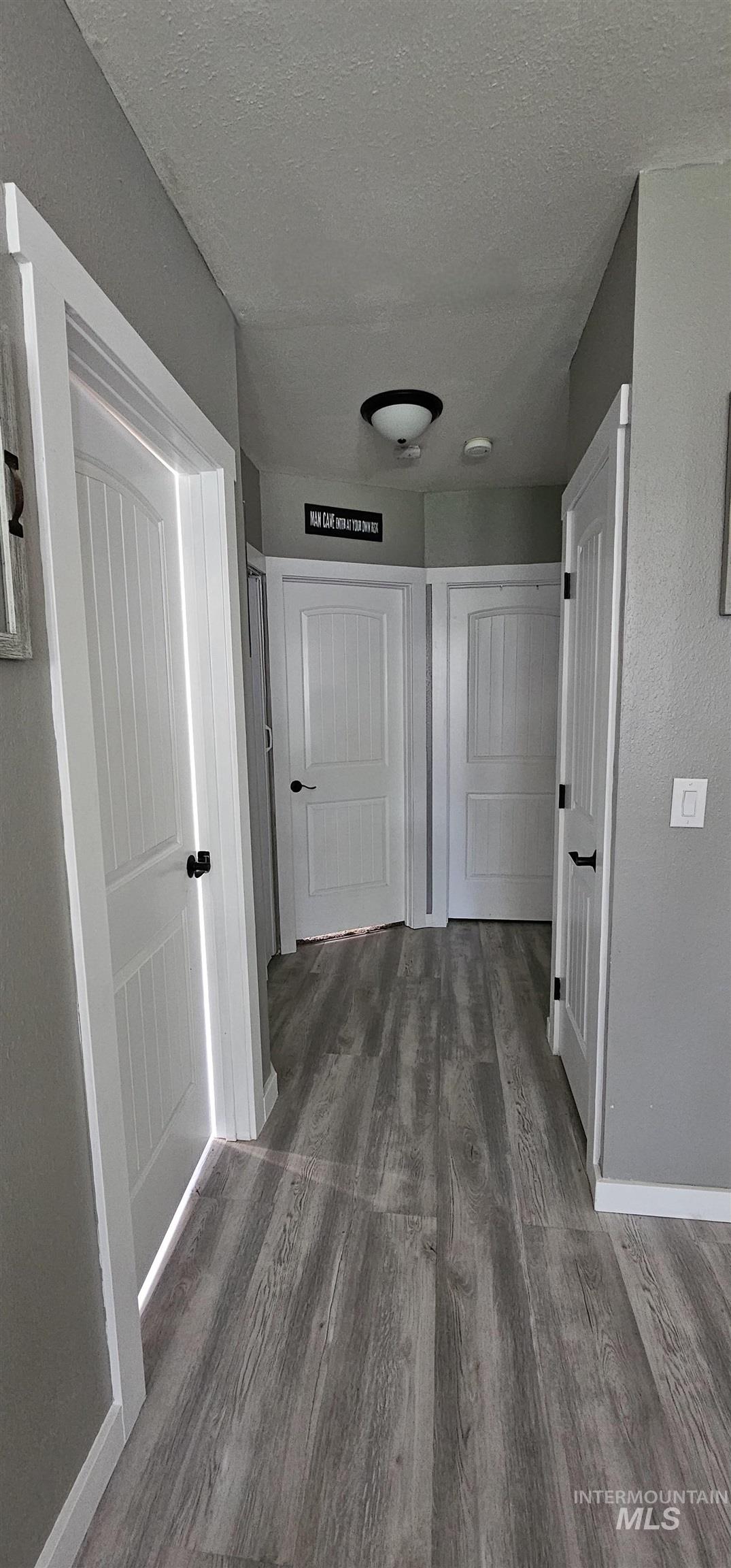 1122 N Roper Pl, Meridian, Idaho 83642, 4 Bedrooms, 3 Bathrooms, Residential For Sale, Price $699,000, 98949034