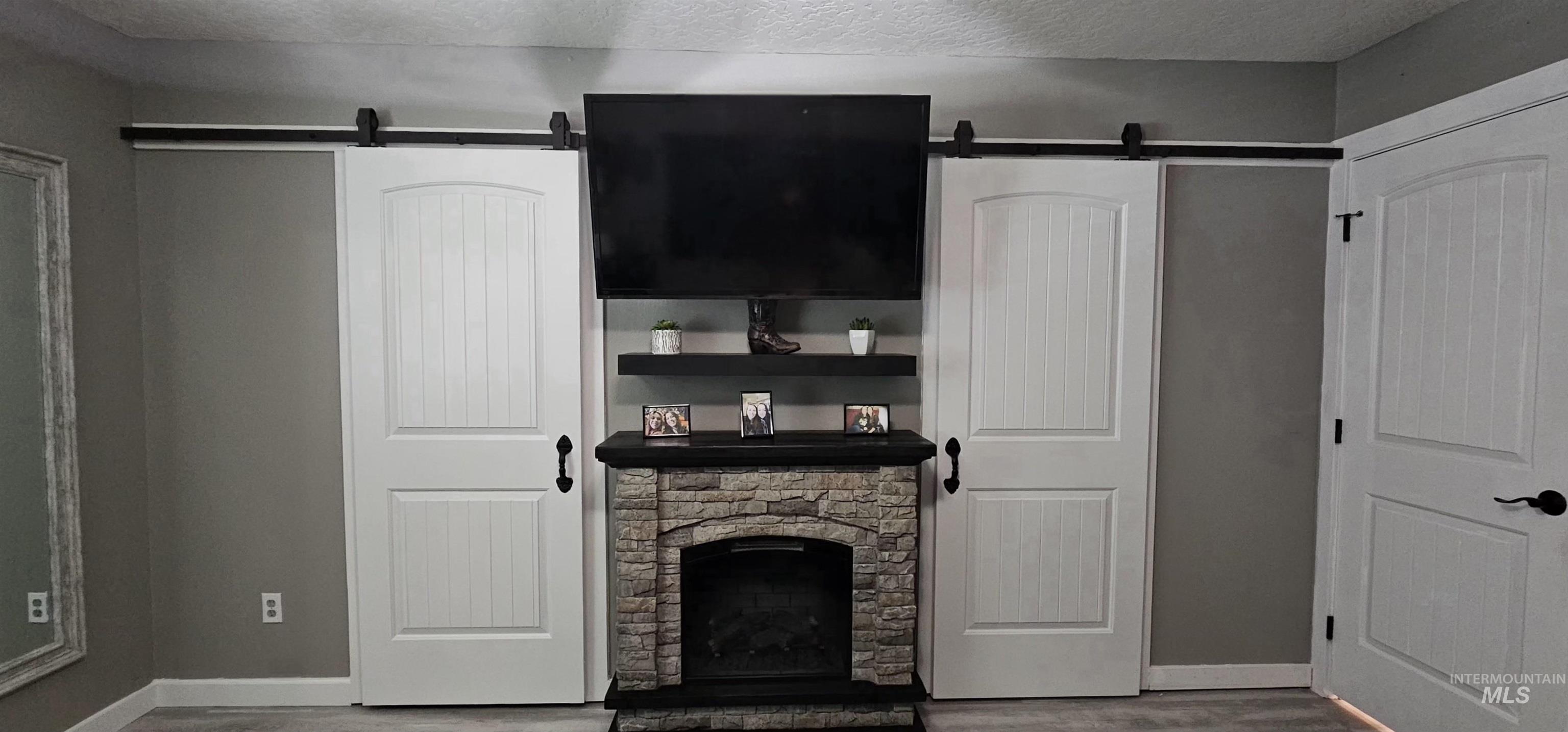 1122 N Roper Pl, Meridian, Idaho 83642, 4 Bedrooms, 3 Bathrooms, Residential For Sale, Price $699,000, 98949034