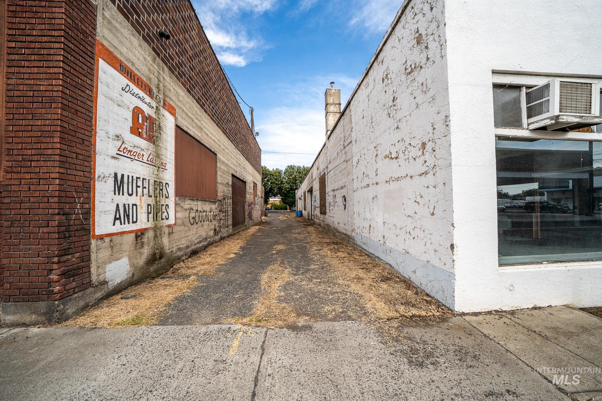 844 D Street, Lewiston, Idaho 83501, Business/Commercial For Sale, Price $649,000,MLS 98949081