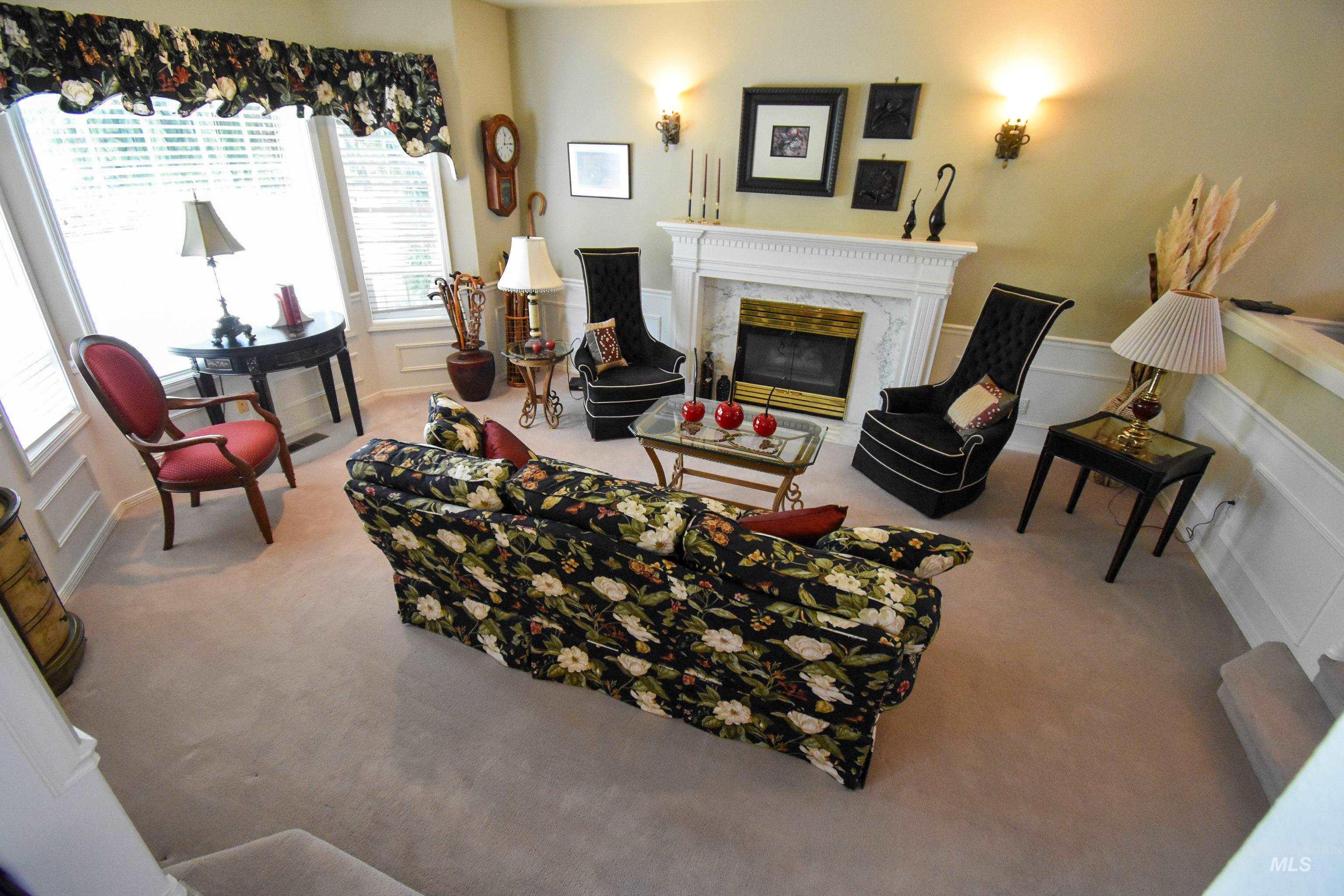 3725 Nicklaus Dr, Clarkston, Washington 99403, 5 Bedrooms, 4 Bathrooms, Residential For Sale, Price $794,000,MLS 98949094