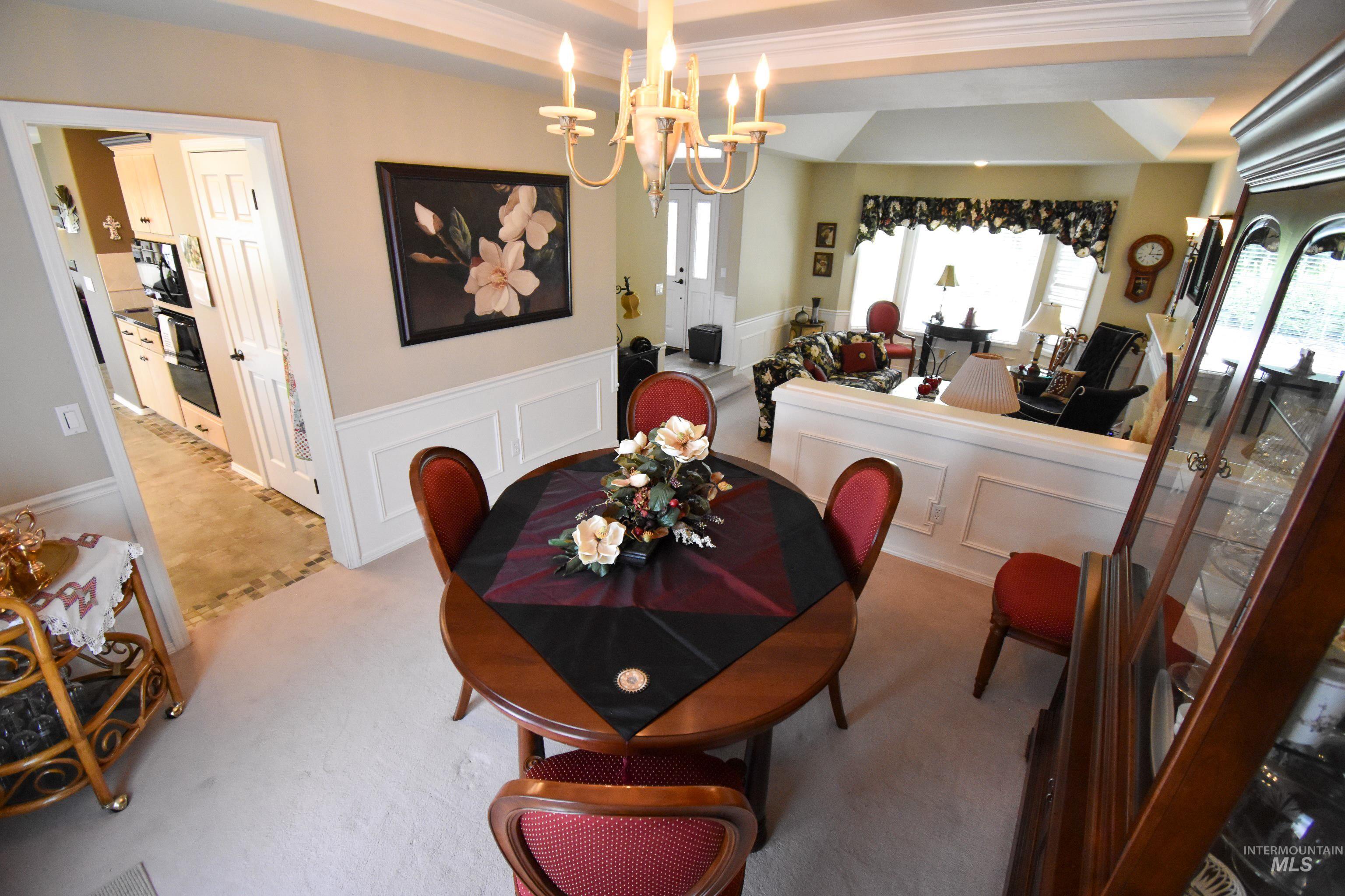 3725 Nicklaus Dr, Clarkston, Washington 99403, 5 Bedrooms, 4 Bathrooms, Residential For Sale, Price $794,000,MLS 98949094