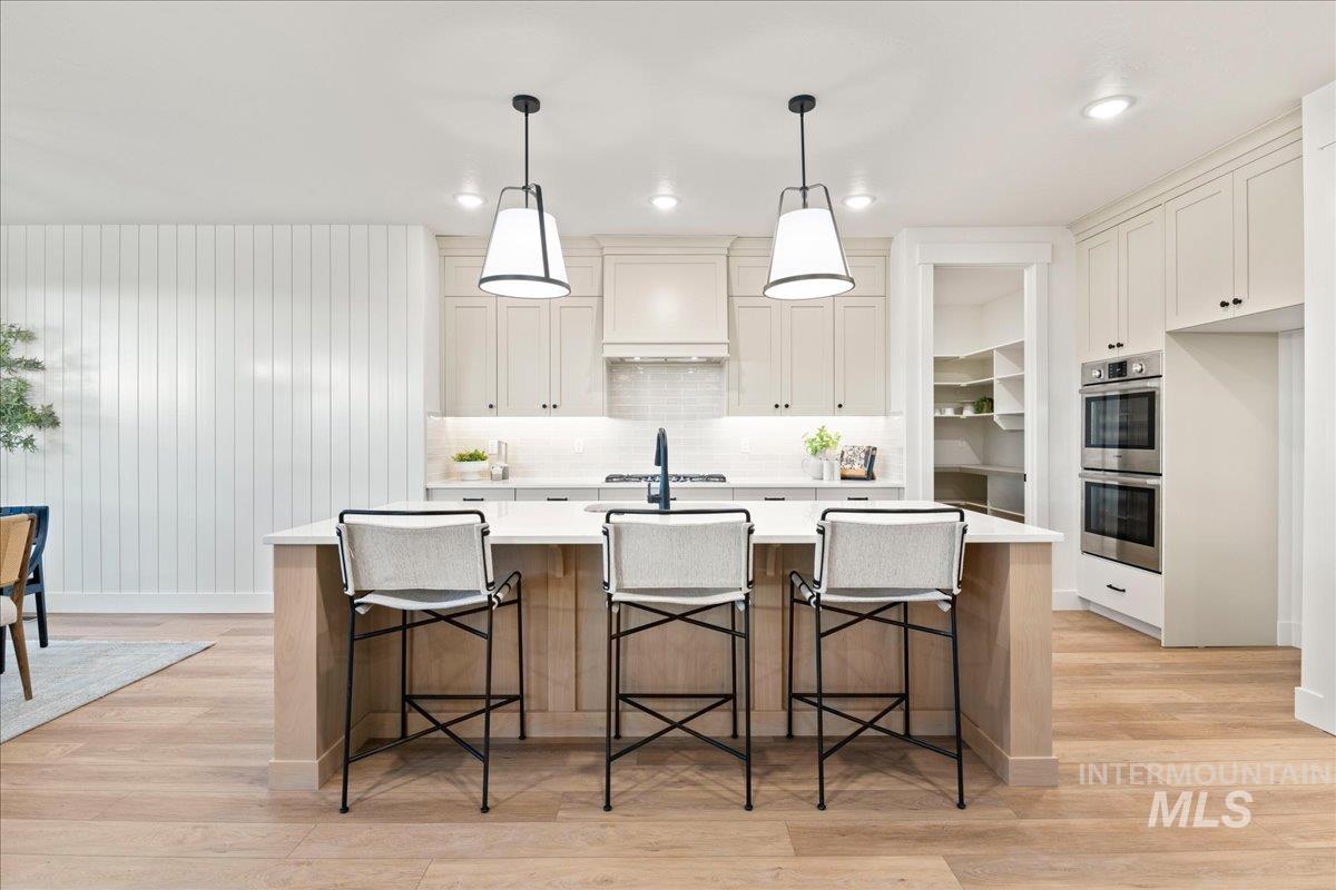 1219 W Ultar Dr, Nampa, Idaho 83686, 4 Bedrooms, 3.5 Bathrooms, Residential For Sale, Price $774,900,MLS 98949096