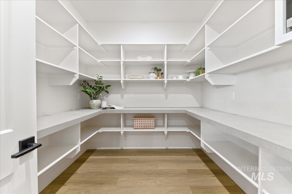 1219 W Ultar Dr, Nampa, Idaho 83686, 4 Bedrooms, 3.5 Bathrooms, Residential For Sale, Price $774,900,MLS 98949096