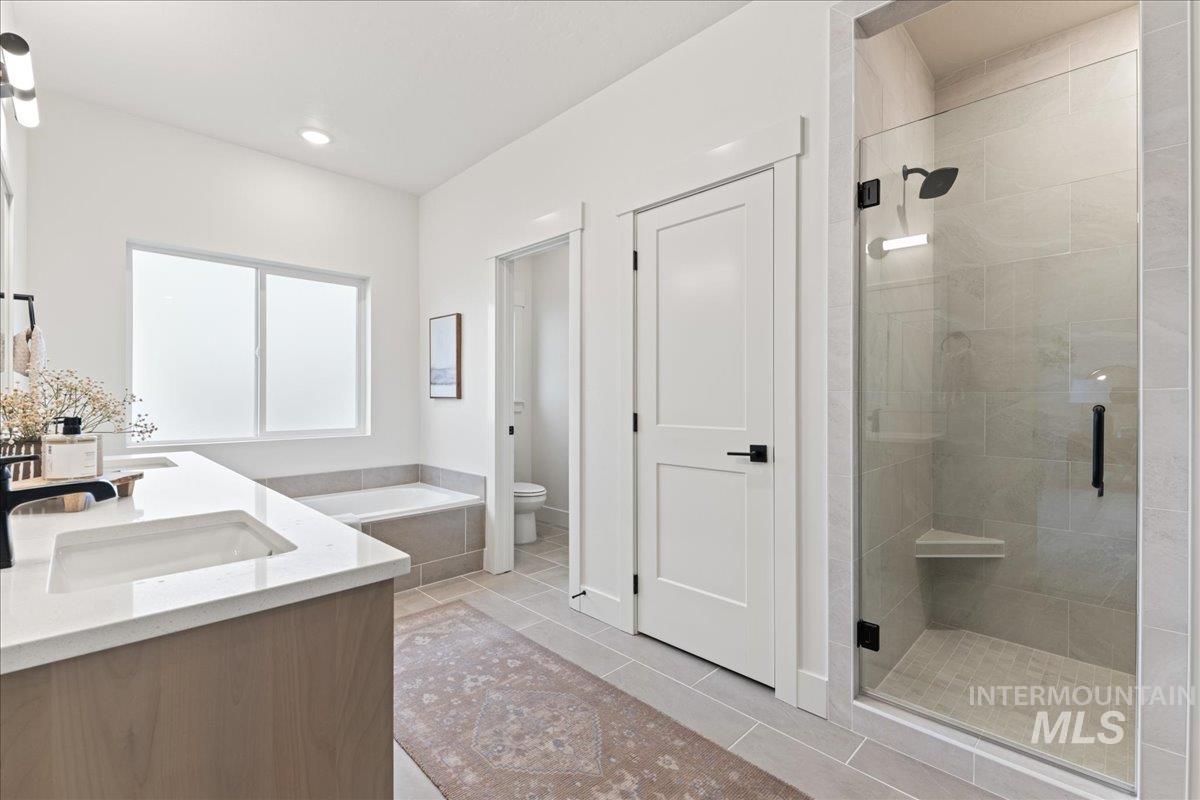 1219 W Ultar Dr, Nampa, Idaho 83686, 4 Bedrooms, 3.5 Bathrooms, Residential For Sale, Price $774,900,MLS 98949096