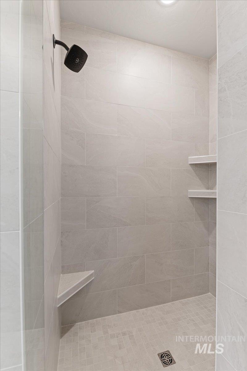 1219 W Ultar Dr, Nampa, Idaho 83686, 4 Bedrooms, 3.5 Bathrooms, Residential For Sale, Price $774,900,MLS 98949096