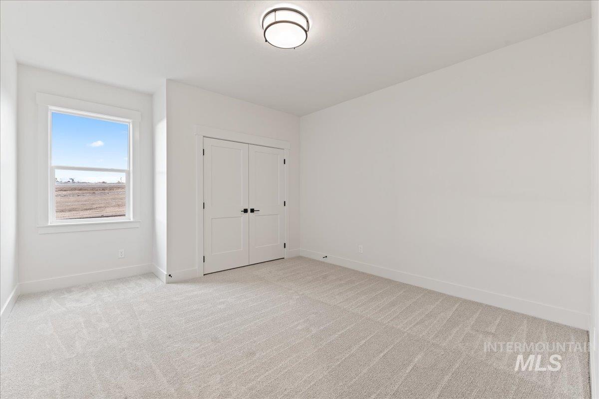 1219 W Ultar Dr, Nampa, Idaho 83686, 4 Bedrooms, 3.5 Bathrooms, Residential For Sale, Price $774,900,MLS 98949096