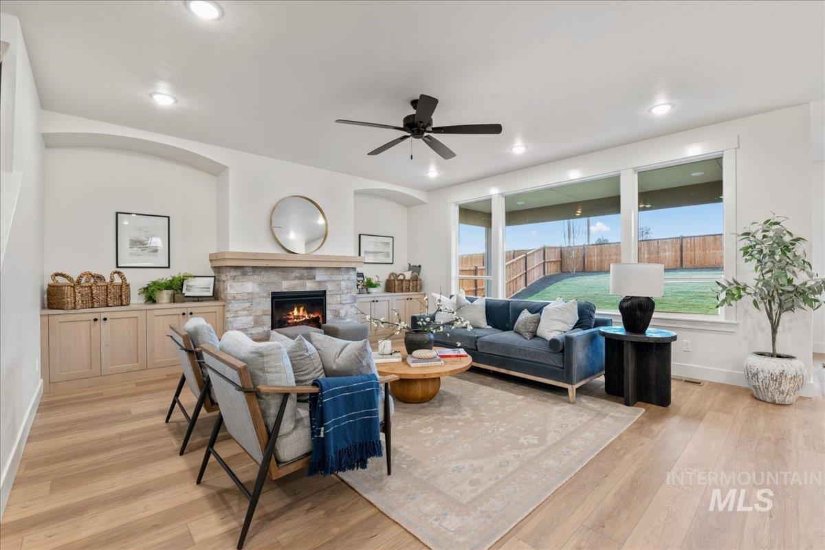 1219 W Ultar Dr, Nampa, Idaho 83686, 4 Bedrooms, 3.5 Bathrooms, Residential For Sale, Price $774,900,MLS 98949096