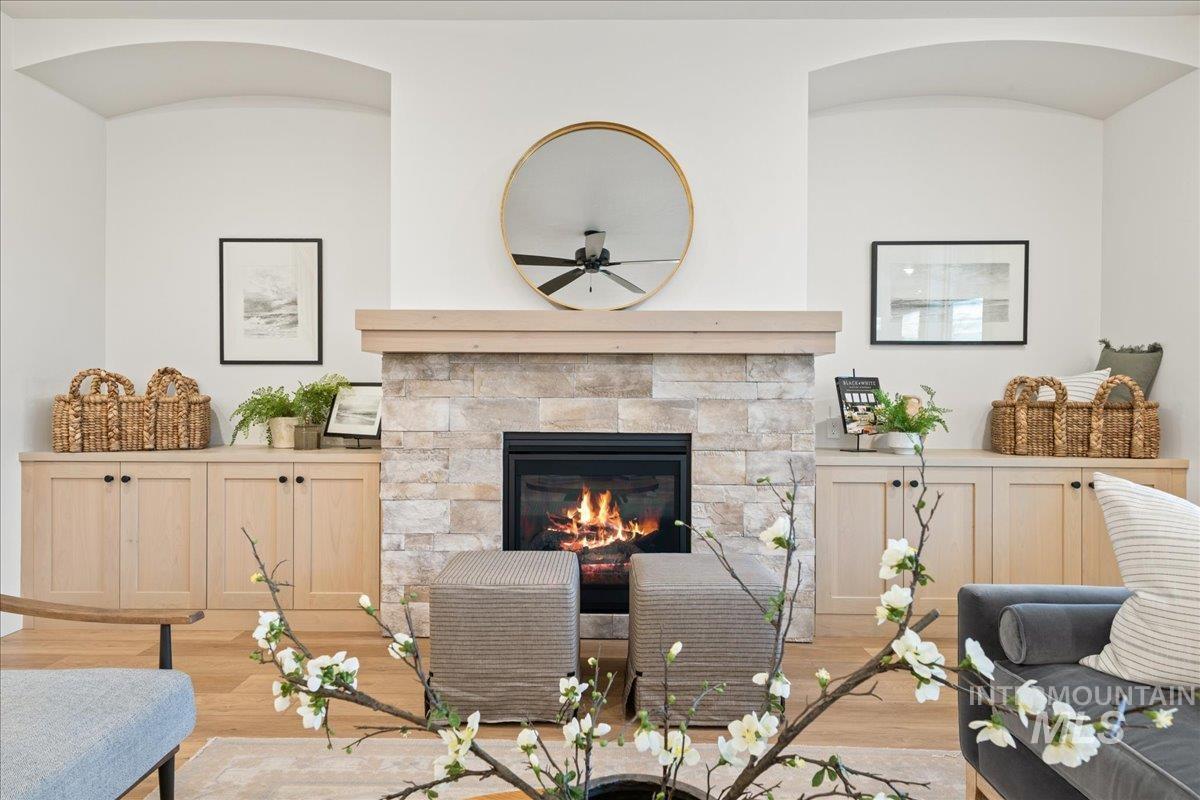 1219 W Ultar Dr, Nampa, Idaho 83686, 4 Bedrooms, 3.5 Bathrooms, Residential For Sale, Price $774,900,MLS 98949096