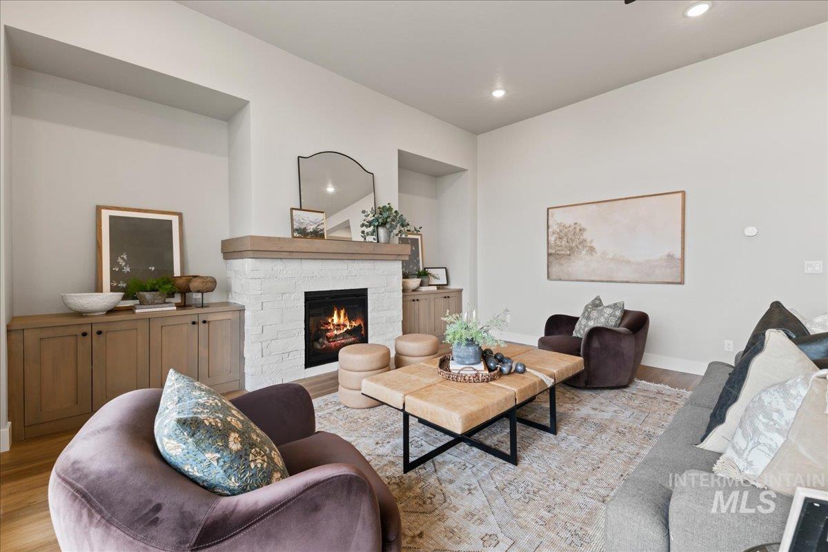 1176 W Eiger Dr, Nampa, Idaho 83686, 3 Bedrooms, 2.5 Bathrooms, Residential For Sale, Price $724,900,MLS 98949098