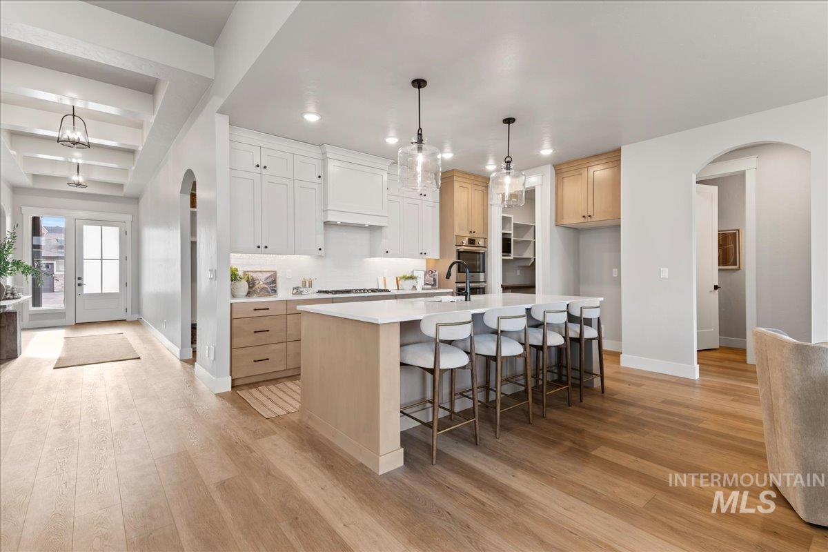 1176 W Eiger Dr, Nampa, Idaho 83686, 3 Bedrooms, 2.5 Bathrooms, Residential For Sale, Price $724,900,MLS 98949098