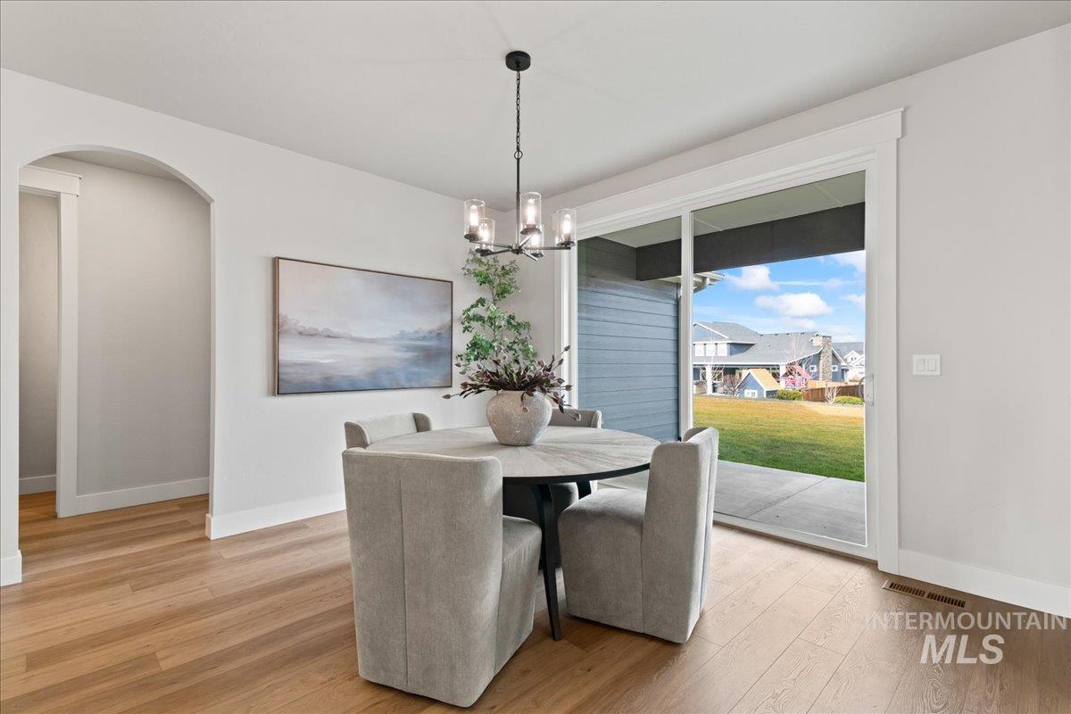 1176 W Eiger Dr, Nampa, Idaho 83686, 3 Bedrooms, 2.5 Bathrooms, Residential For Sale, Price $724,900,MLS 98949098