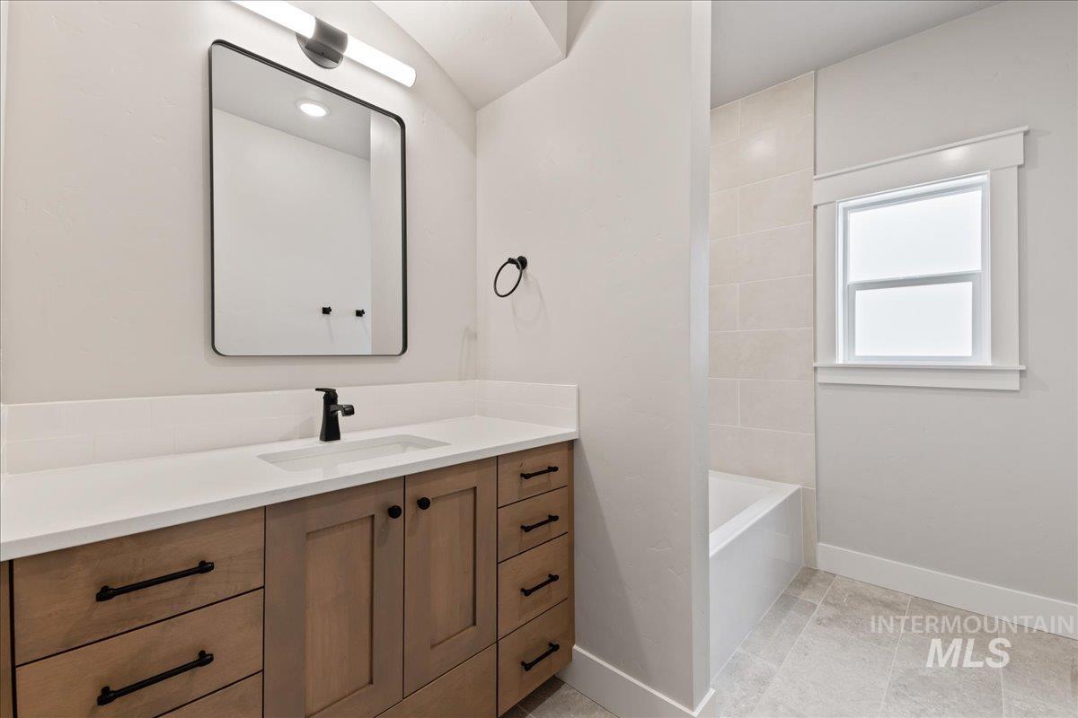 1176 W Eiger Dr, Nampa, Idaho 83686, 3 Bedrooms, 2.5 Bathrooms, Residential For Sale, Price $724,900,MLS 98949098