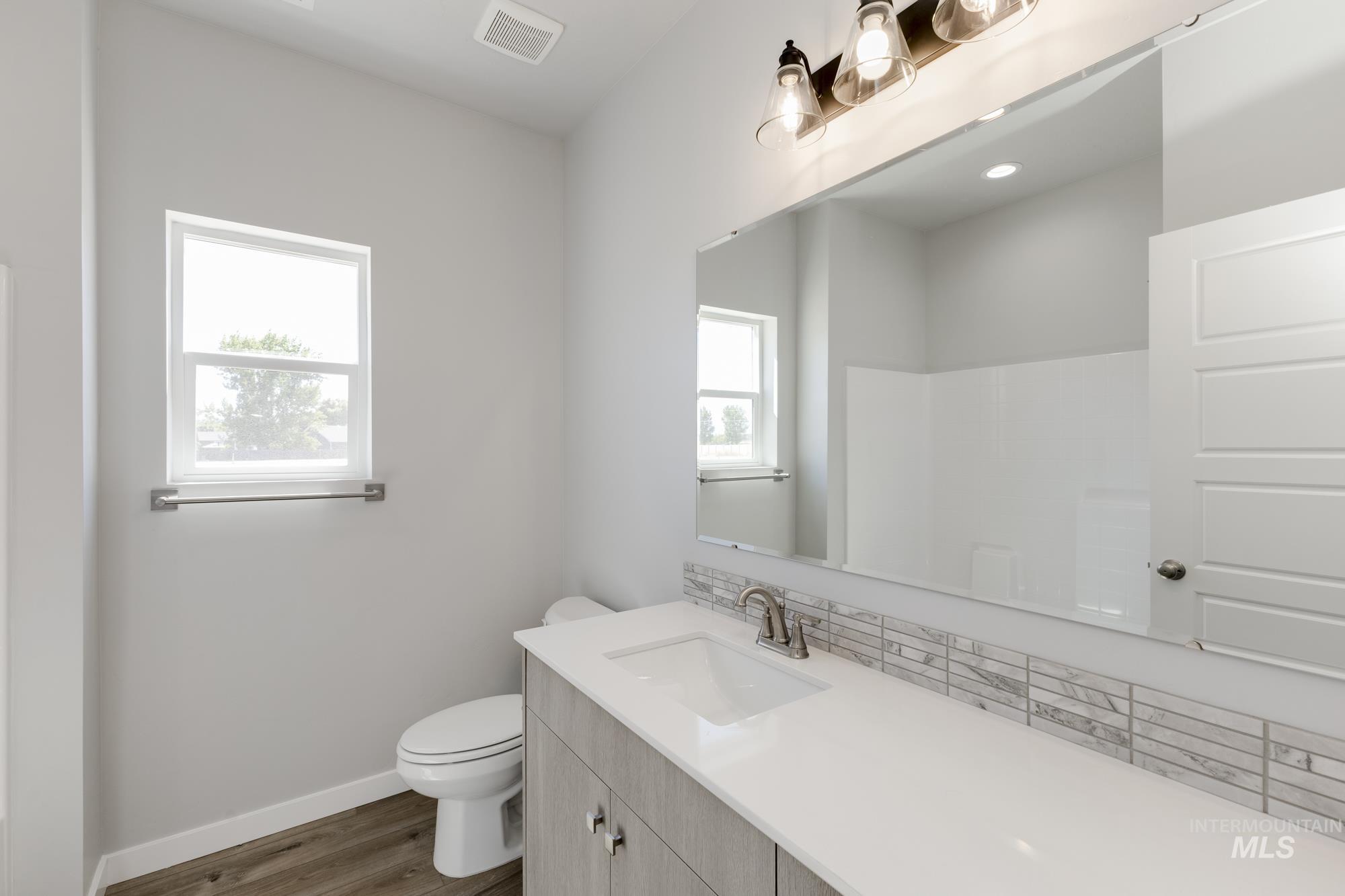 4285 E Woodmurra St, Meridian, Idaho 83642, 4 Bedrooms, 2 Bathrooms, Residential For Sale, Price $508,990,MLS 98949124