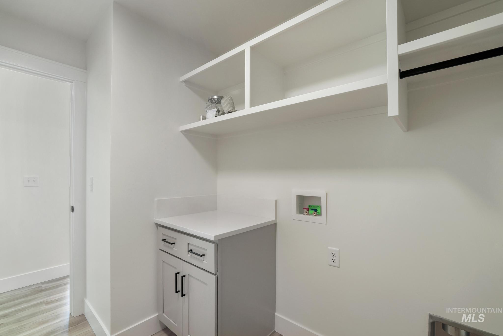 905 E 23rd Ave., Jerome, Idaho 83338, 4 Bedrooms, 2 Bathrooms, Residential For Sale, Price $369,900,MLS 98949143