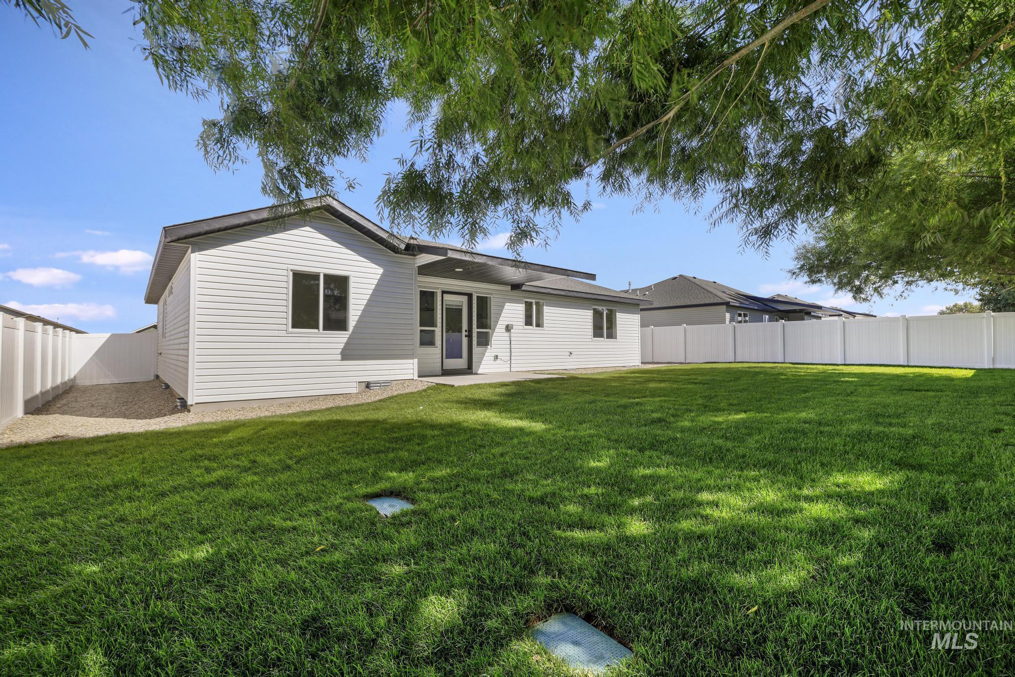 905 E 23rd Ave., Jerome, Idaho 83338, 4 Bedrooms, 2 Bathrooms, Residential For Sale, Price $369,900,MLS 98949143