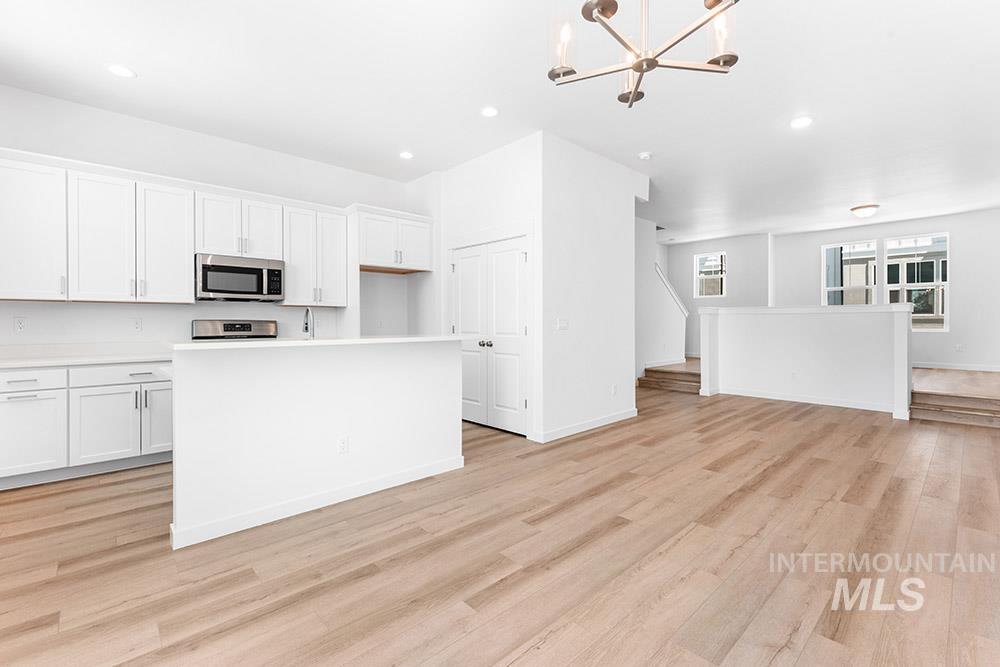 1609 N Impreza Ln, Boise, Idaho 83713, 4 Bedrooms, 3.5 Bathrooms, Residential For Sale, Price $399,900, 98949177