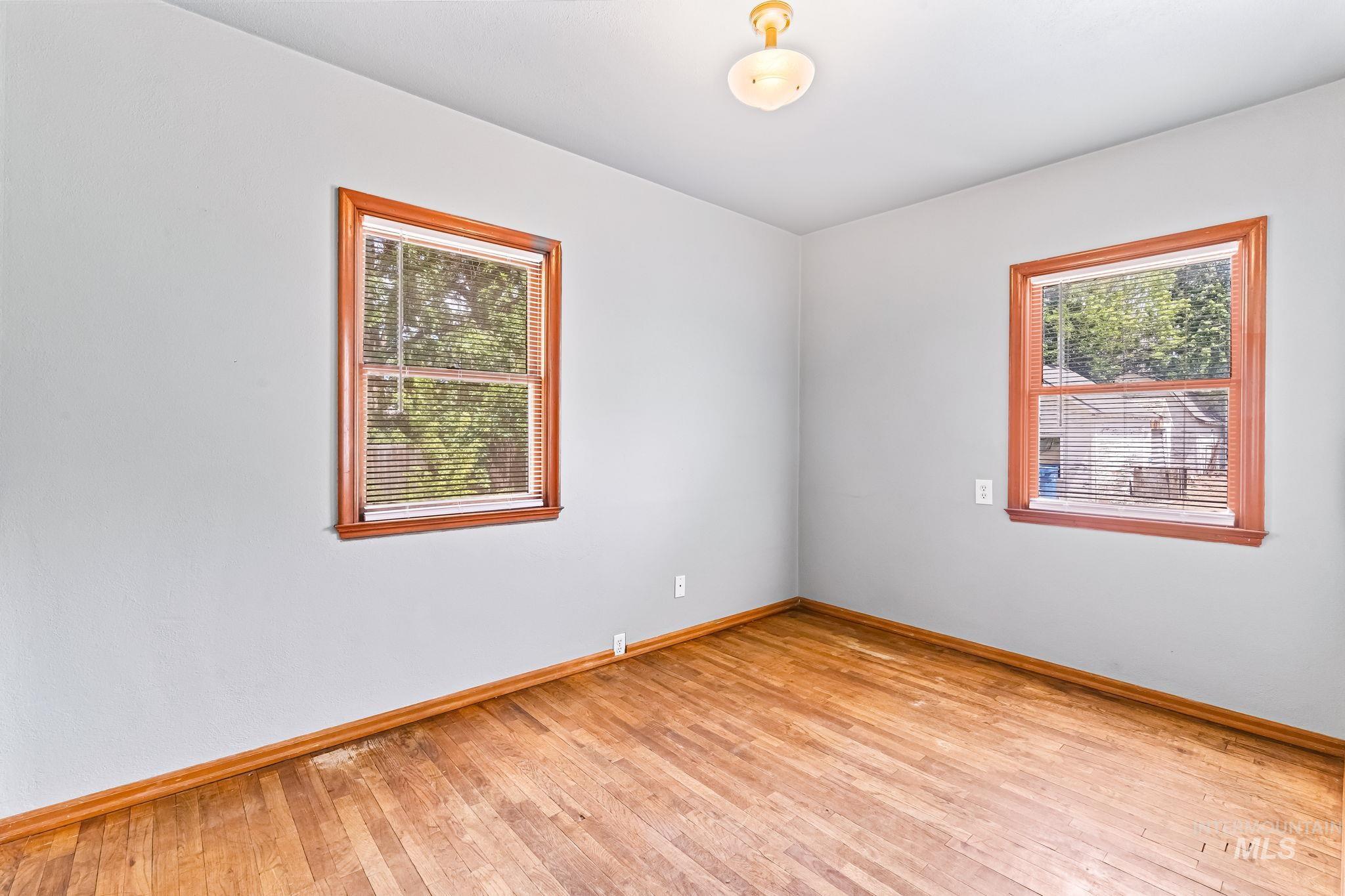 404 N Allumbaugh St, Boise, Idaho 83704, Residential Income For Sale, Price $589,000,MLS 98949199