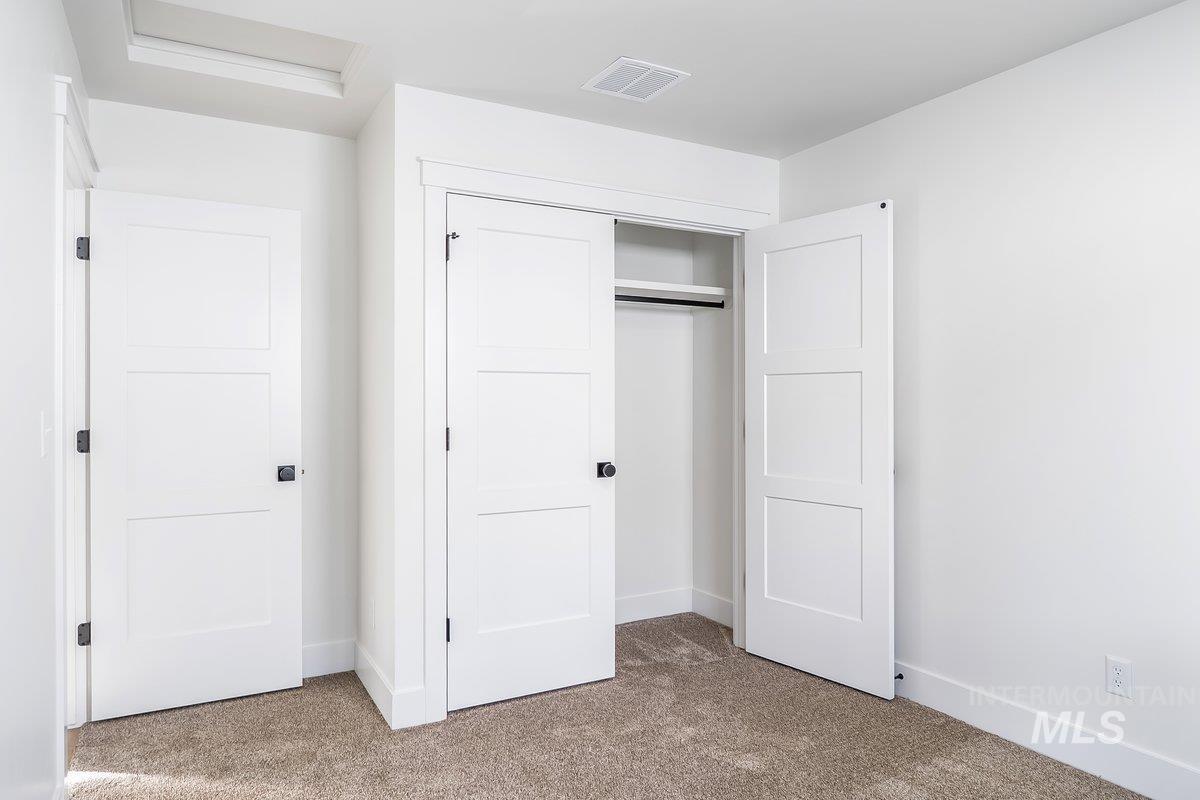 917 E 23rd Ave, Jerome, Idaho 83338, 4 Bedrooms, 2 Bathrooms, Residential For Sale, Price $369,000,MLS 98949227