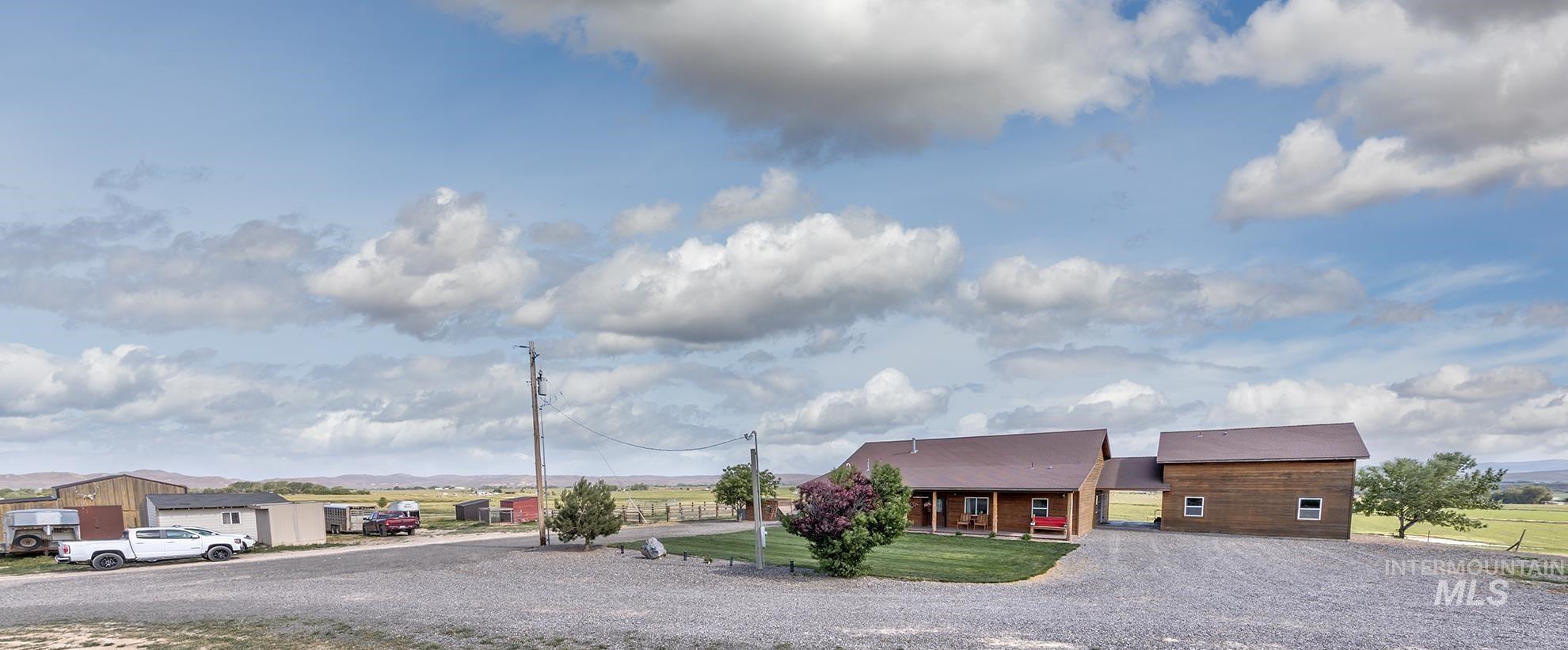 2175 Graham Blvd, Vale, Oregon 97918, 4 Bedrooms, 3.5 Bathrooms, Farm & Ranch For Sale, Price $1,199,900, 98949245