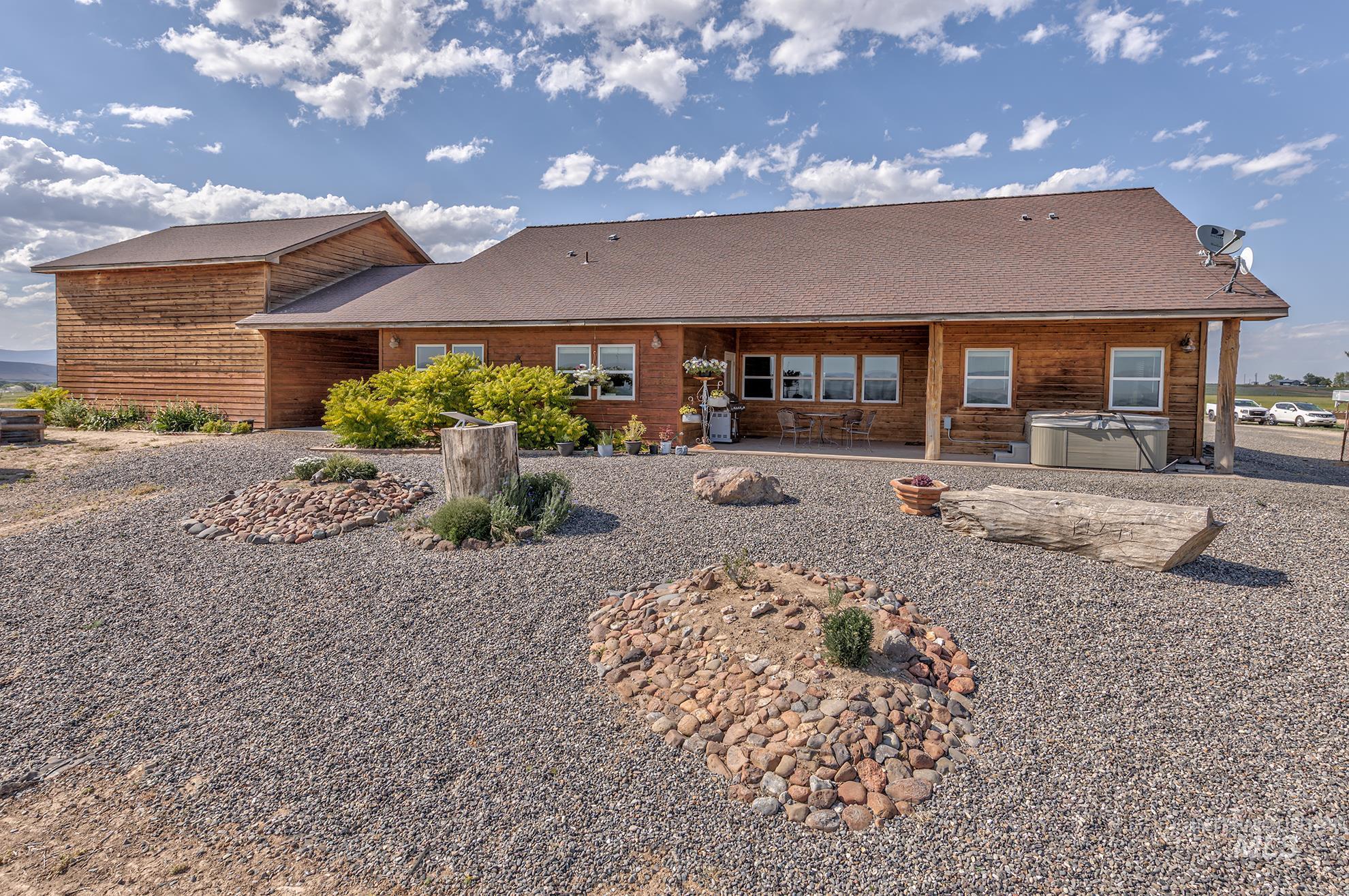 2175 Graham Blvd, Vale, Oregon 97918, 4 Bedrooms, 3.5 Bathrooms, Farm & Ranch For Sale, Price $1,199,900, 98949245