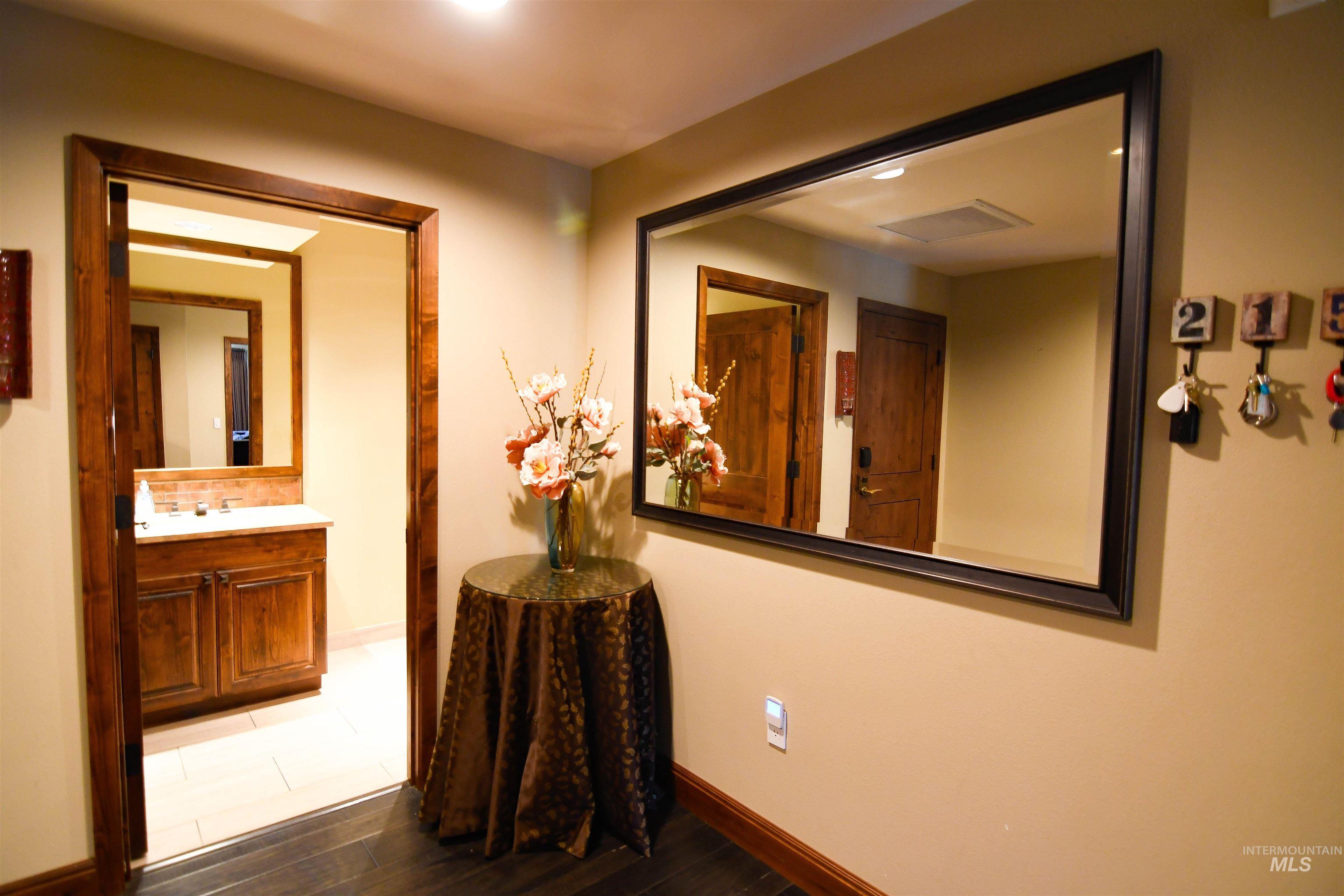 616 N Third Street, McCall, Idaho 83638, 3 Bedrooms, 2.5 Bathrooms, Residential For Sale, Price $775,000, 98949255