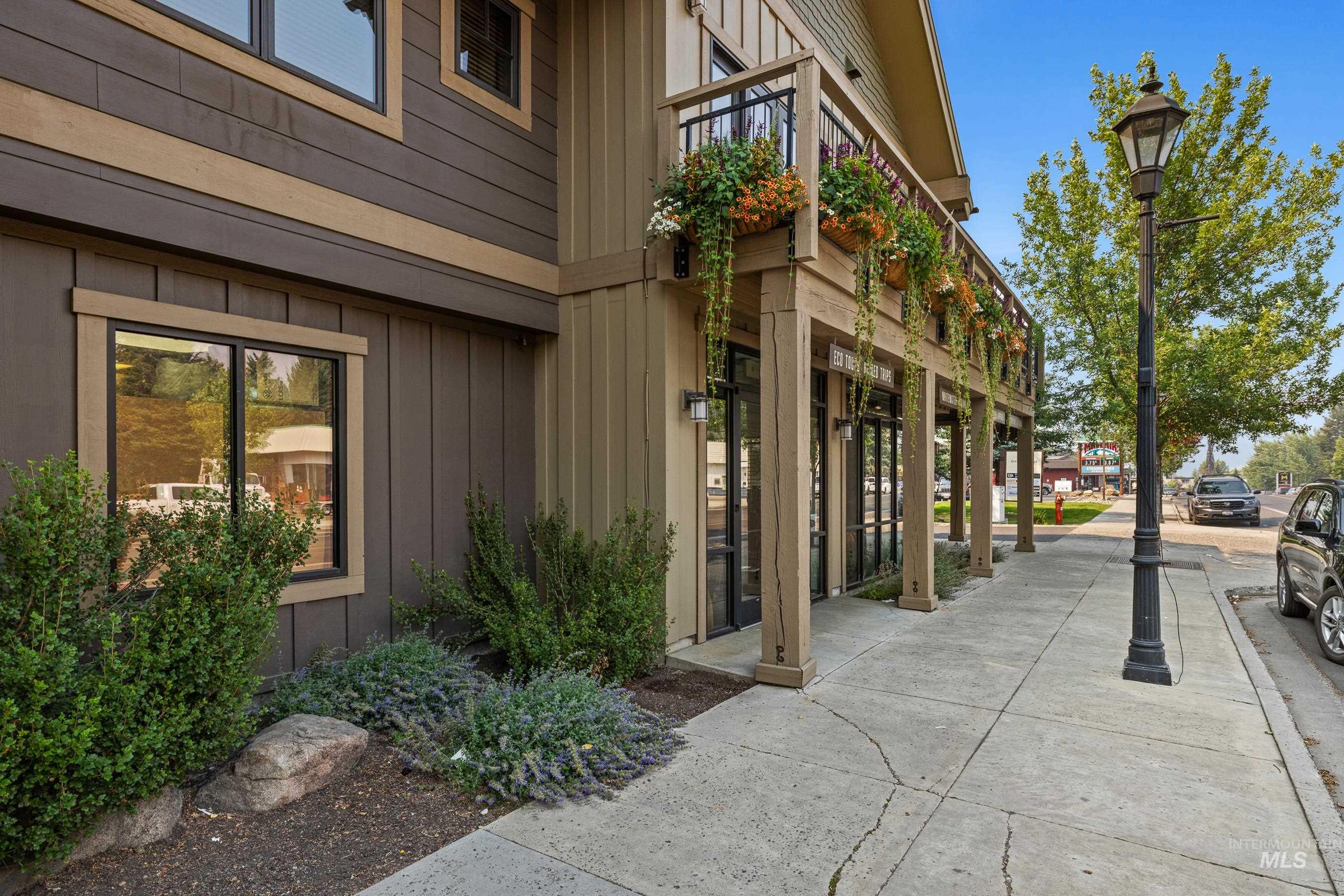 616 N Third Street, McCall, Idaho 83638, 3 Bedrooms, 2.5 Bathrooms, Residential For Sale, Price $775,000, 98949255