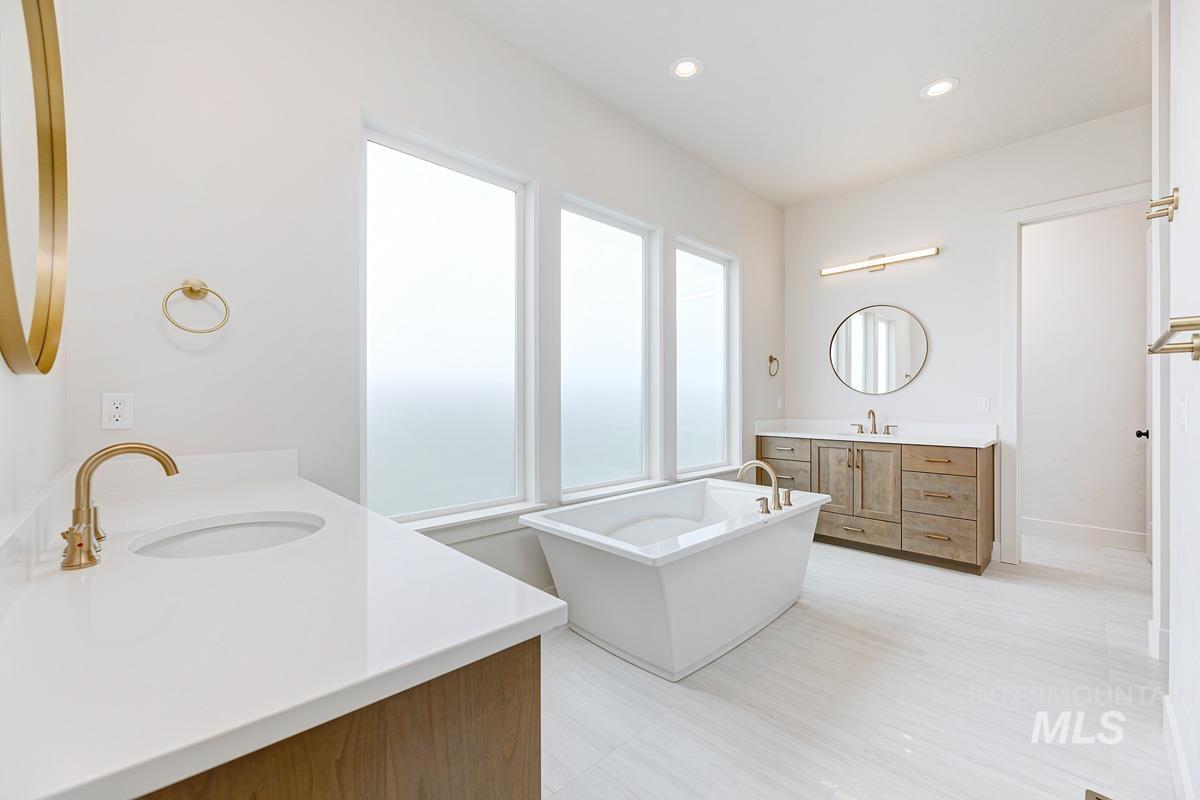 14198 N Woodpecker Ave, Boise, Idaho 83714, 3 Bedrooms, 3.5 Bathrooms, Residential For Sale, Price $1,179,900,MLS 98949256