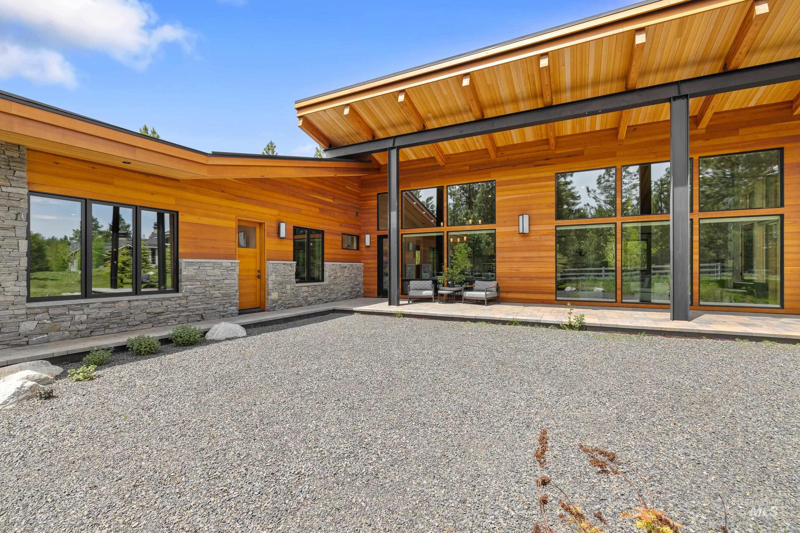 306 Whitetail Drive, McCall, Idaho 83638, 3 Bedrooms, 3.5 Bathrooms, Residential For Sale, Price $3,795,000, 98949262