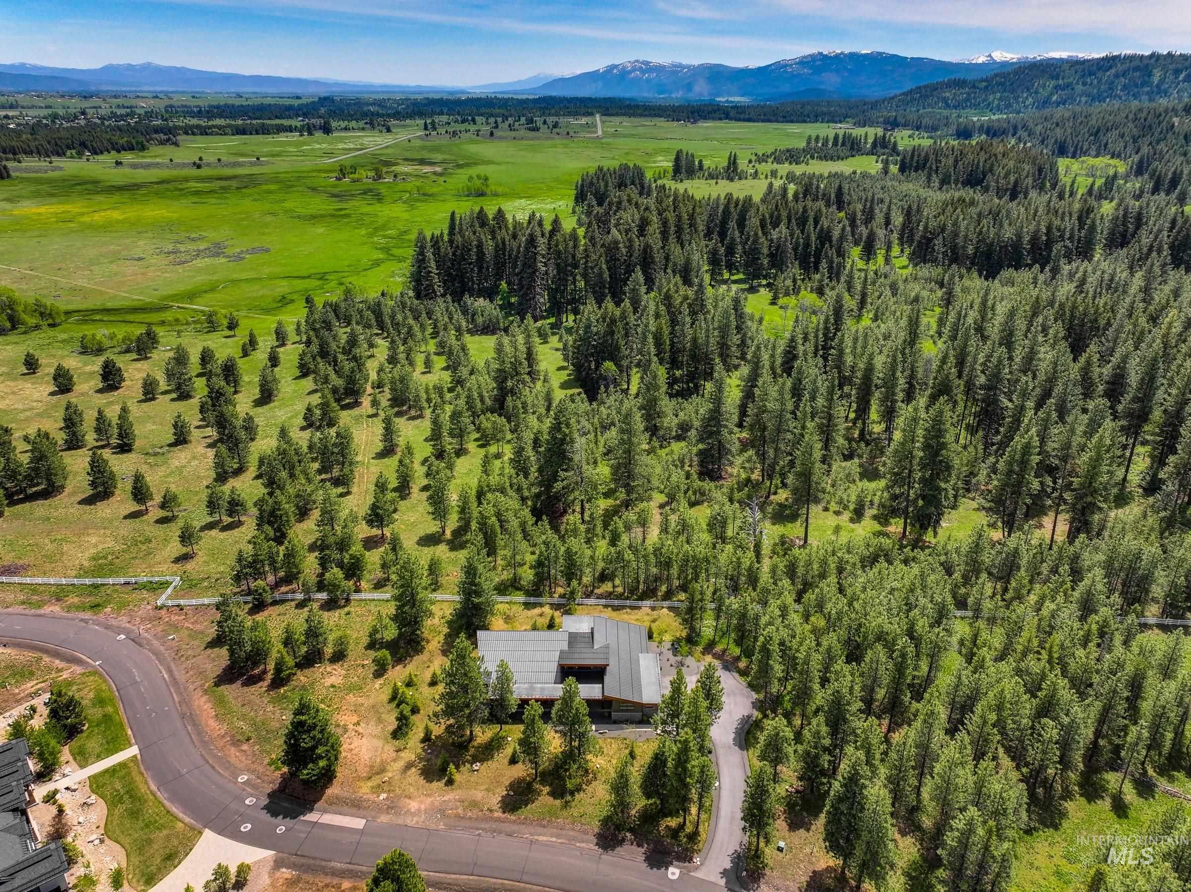 306 Whitetail Drive, McCall, Idaho 83638, 3 Bedrooms, 3.5 Bathrooms, Residential For Sale, Price $3,795,000, 98949262