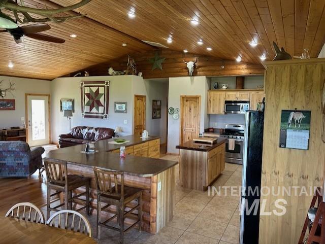 1621 Doumecq Rd, CottonWood, Idaho 83522, 3 Bedrooms, 2 Bathrooms, Residential For Sale, Price $775,000, 98949298