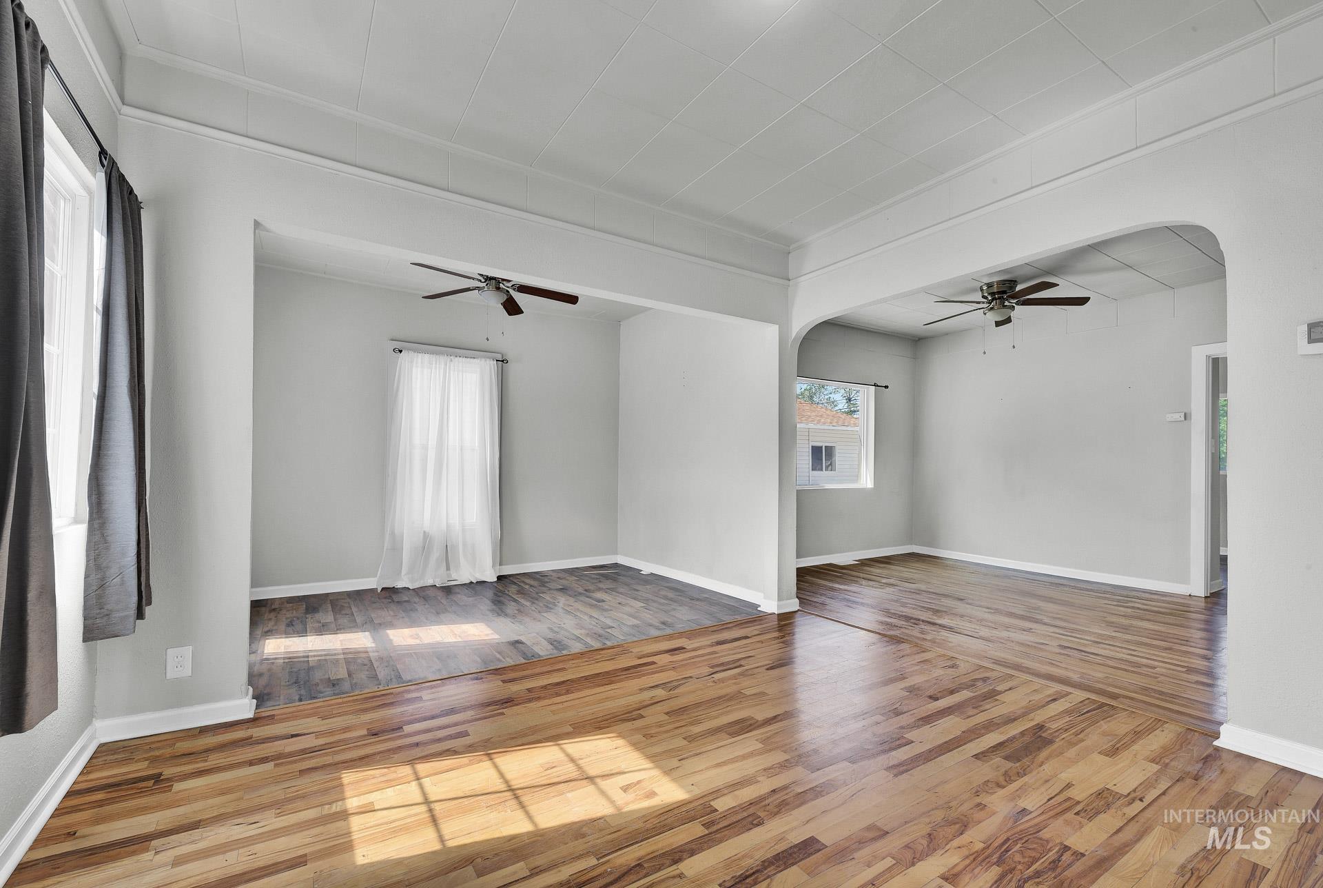 155 N 11th E St, Mountain Home, Idaho 83647, 3 Bedrooms, 1 Bathroom, Residential For Sale, Price $260,000, 98949342