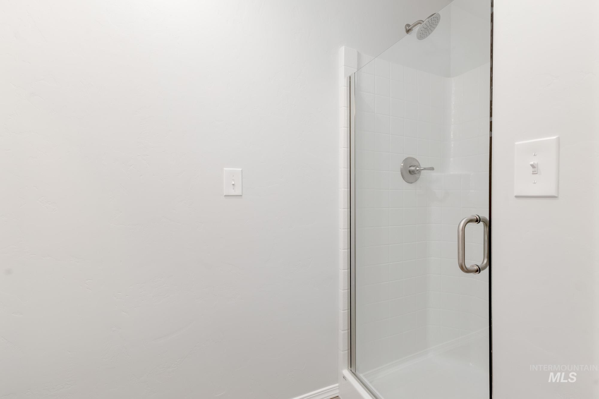 5120 Endicott Dr, Caldwell, Idaho 83605, 5 Bedrooms, 3 Bathrooms, Residential For Sale, Price $465,990,MLS 98949375