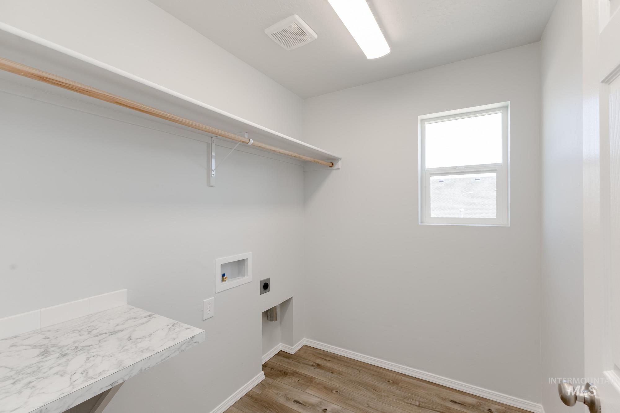 5120 Endicott Dr, Caldwell, Idaho 83605, 5 Bedrooms, 3 Bathrooms, Residential For Sale, Price $465,990,MLS 98949375