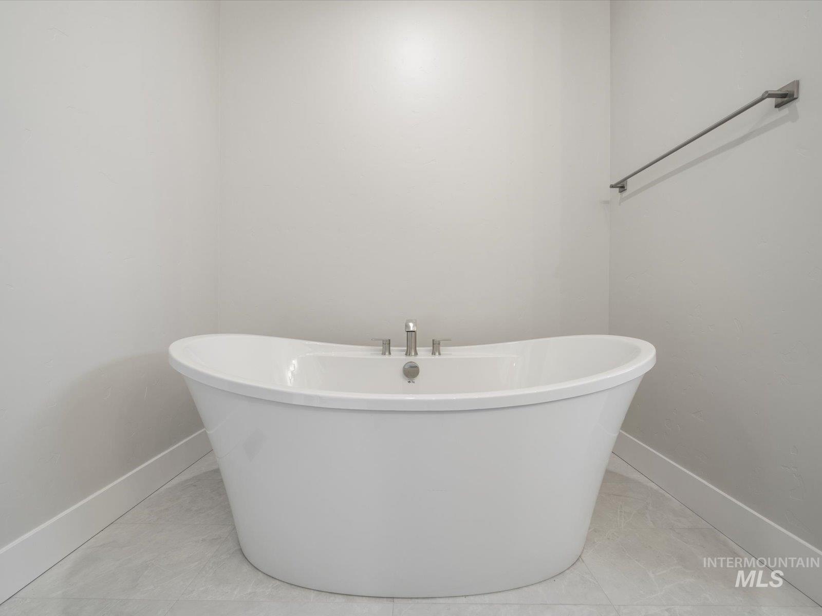 7126 E Osprey Estates Dr, Nampa, Idaho 83686, 3 Bedrooms, 2.5 Bathrooms, Residential For Sale, Price $789,900, 98949461