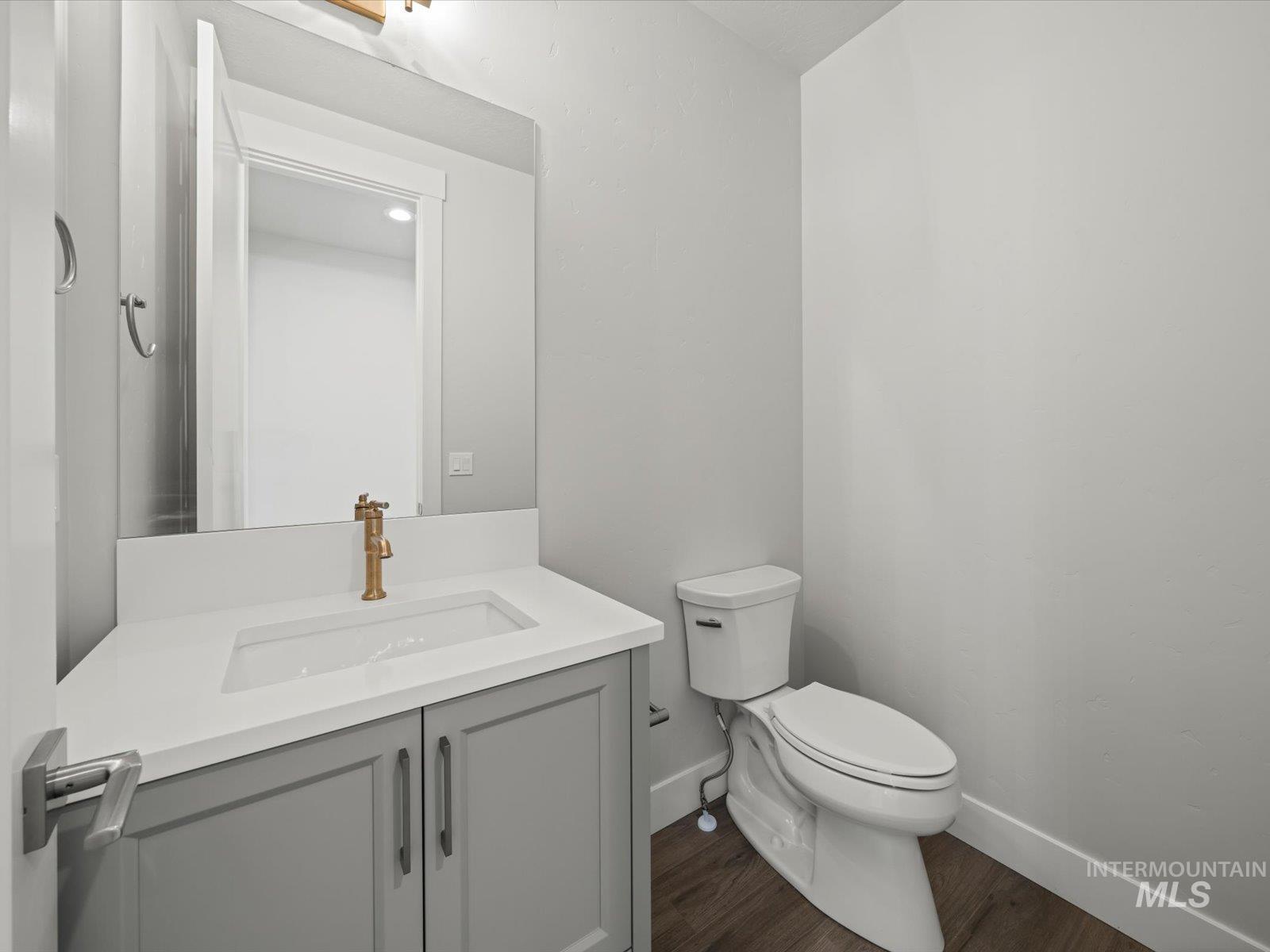 7126 E Osprey Estates Dr, Nampa, Idaho 83686, 3 Bedrooms, 2.5 Bathrooms, Residential For Sale, Price $789,900, 98949461