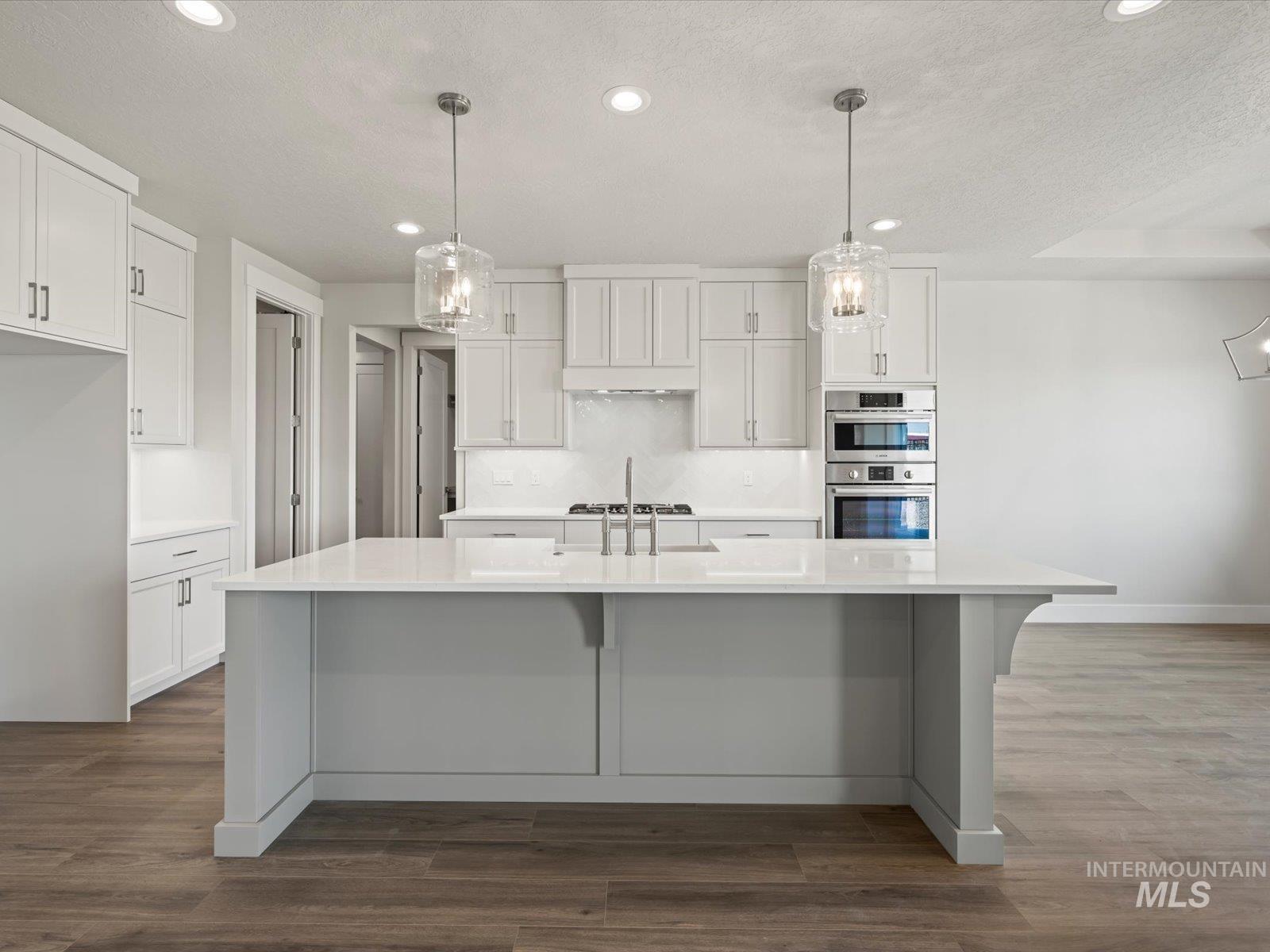 7126 E Osprey Estates Dr, Nampa, Idaho 83686, 3 Bedrooms, 2.5 Bathrooms, Residential For Sale, Price $789,900, 98949461