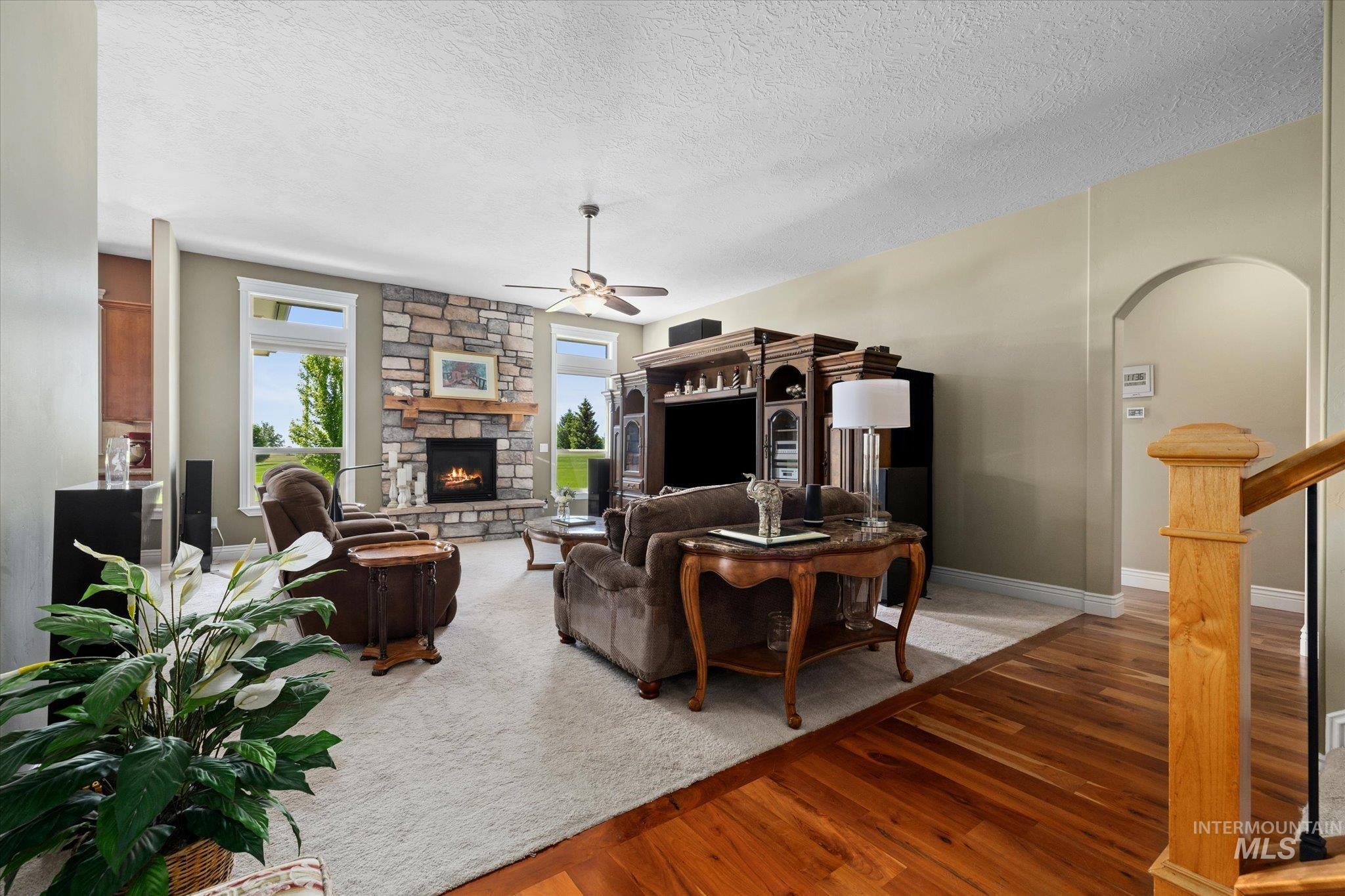 8585 W Rioja St, Star, Idaho 83669, 4 Bedrooms, 3.5 Bathrooms, Residential For Sale, Price $925,000, 98949468