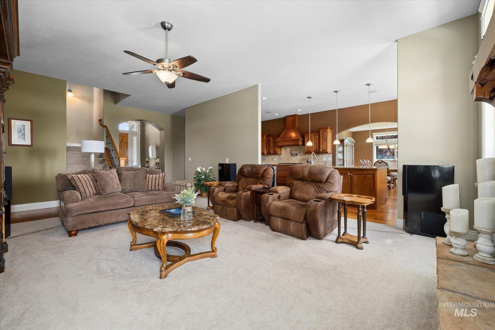 8585 W Rioja St, Star, Idaho 83669, 4 Bedrooms, 3.5 Bathrooms, Residential For Sale, Price $925,000, 98949468